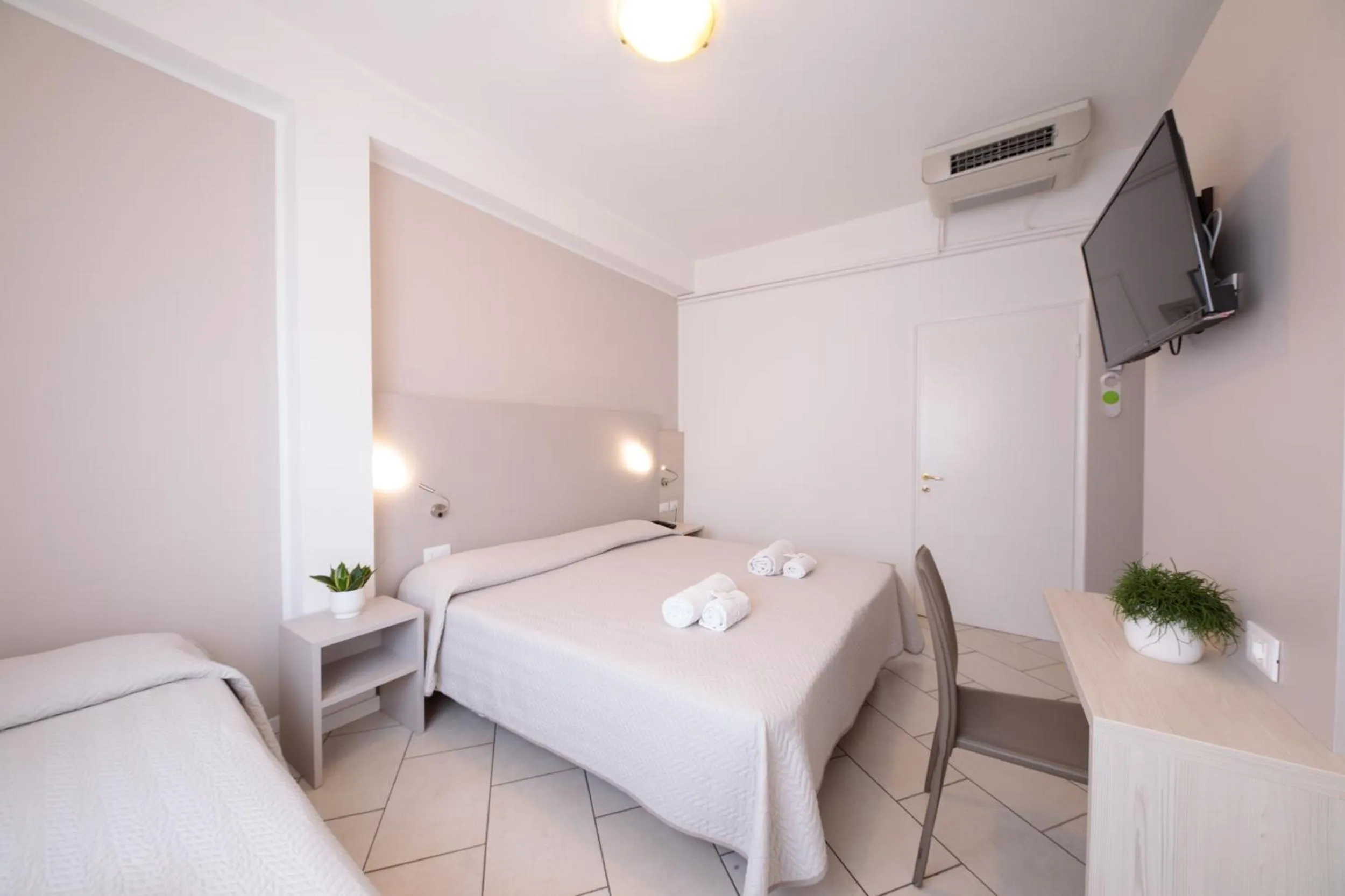 Bed in Hotel Madison