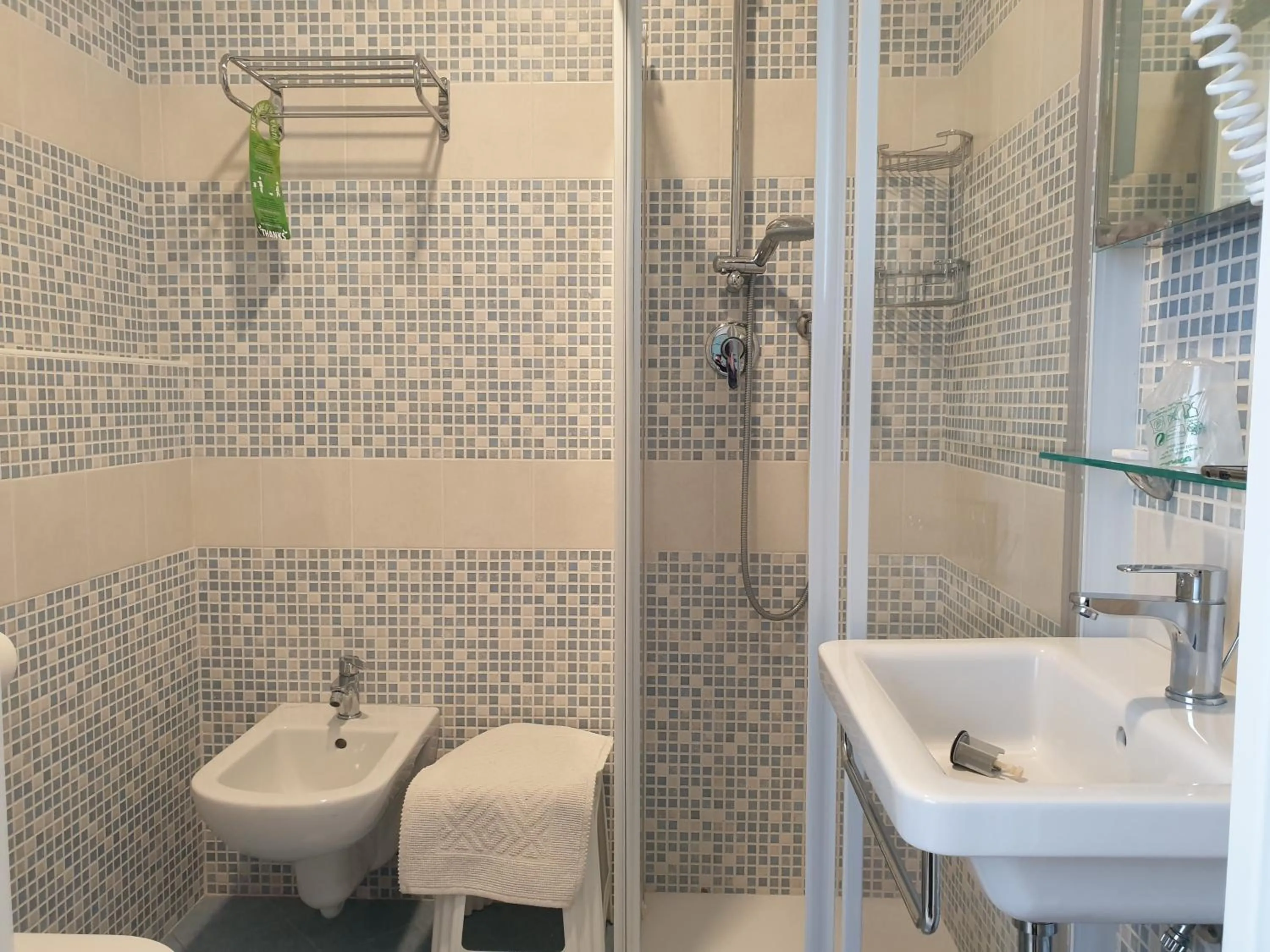 Bathroom in Hotel Madison