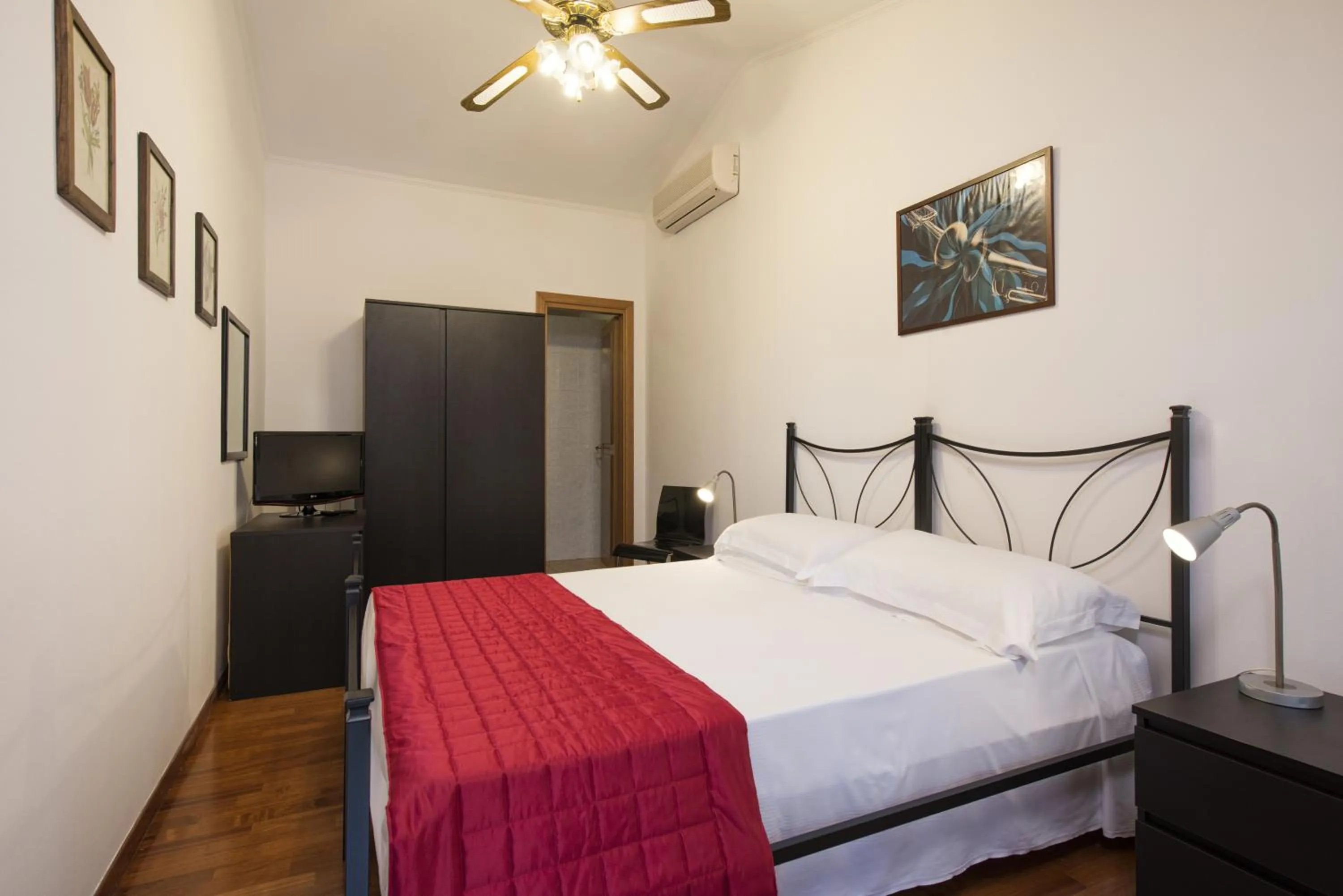 Bedroom, Bed in La Pineta Dei Liberti