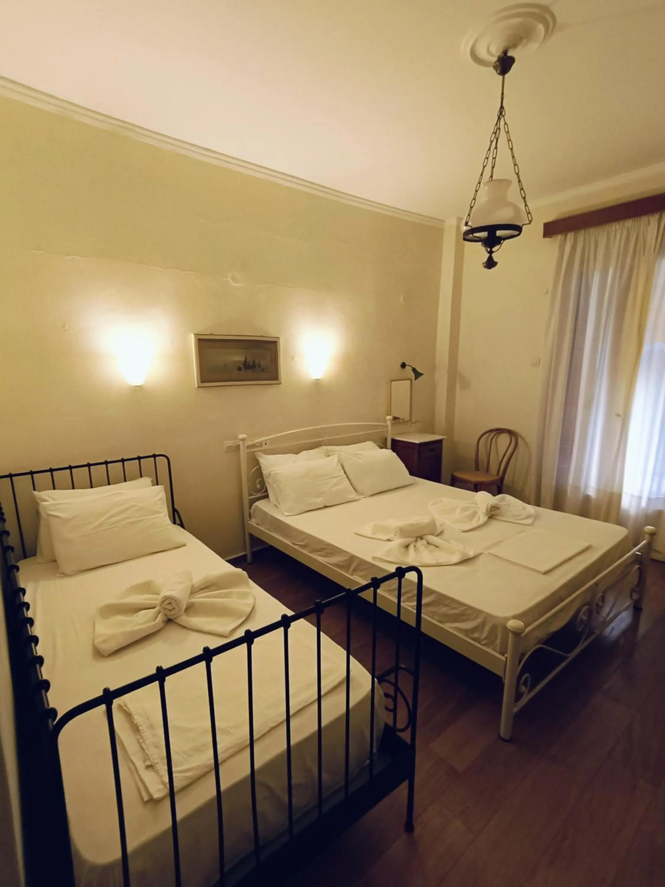 Anesis Hotel