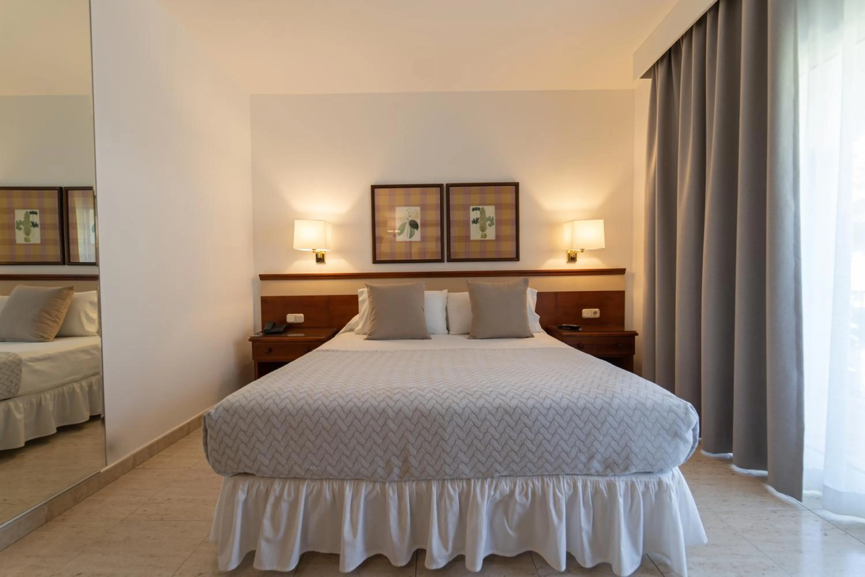 Bed in Hotel Piedra Paloma by Croma