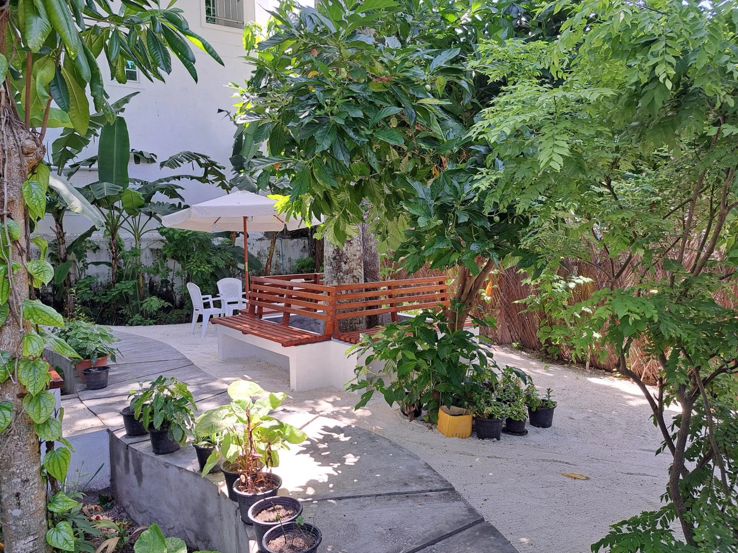 Patio in Shams Thoddoo