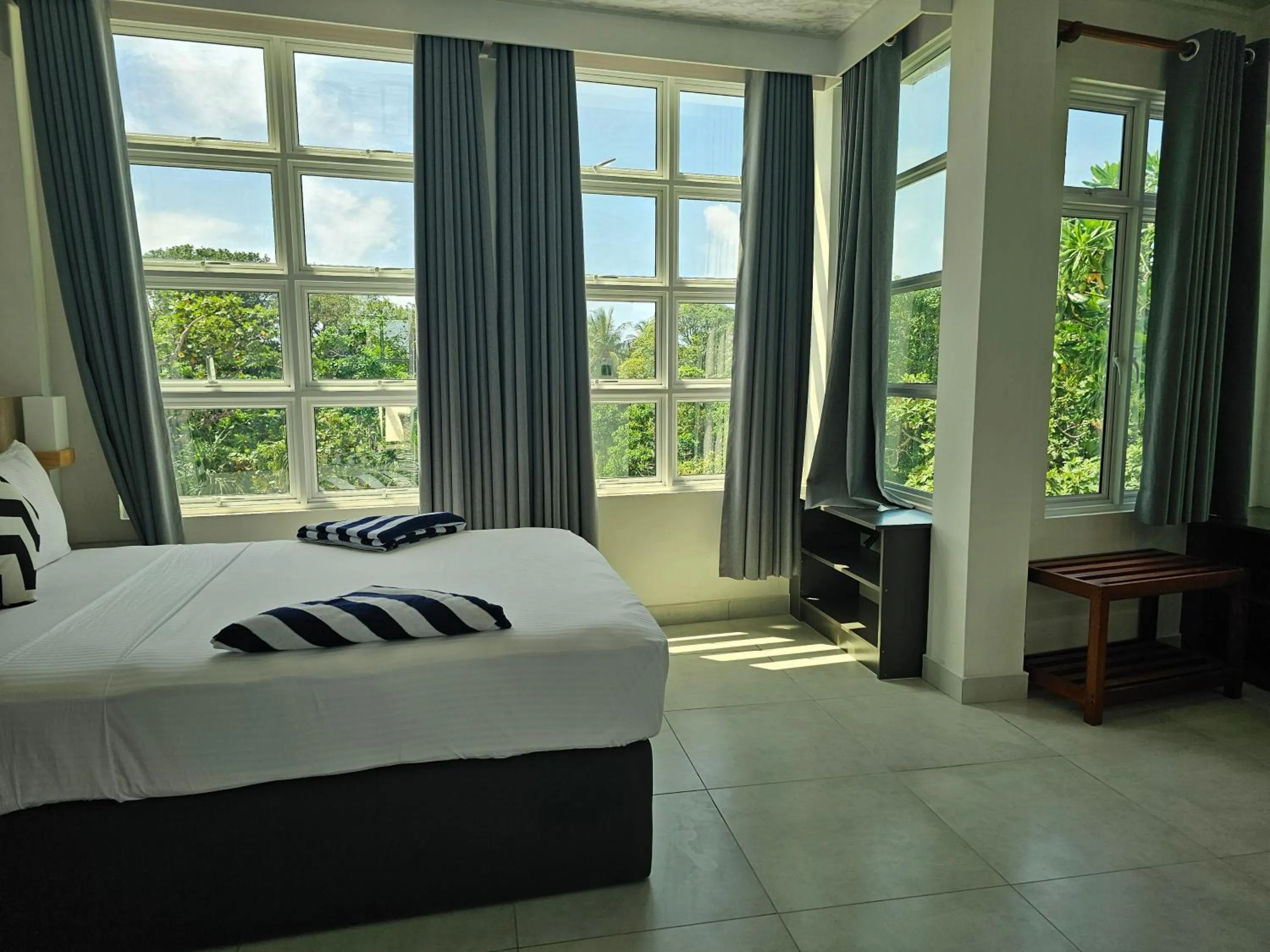 Bed in Shams Thoddoo