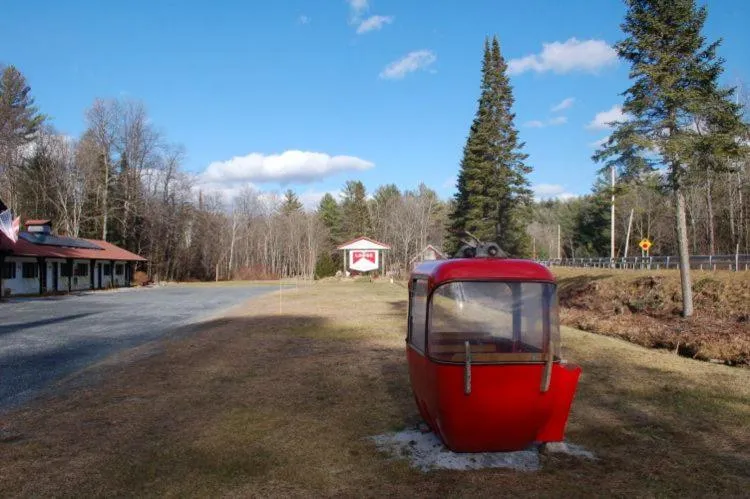 Garden in Gore Mountain Lodge