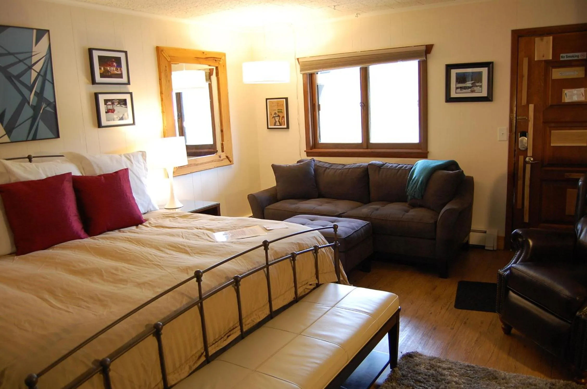 Bed in Gore Mountain Lodge