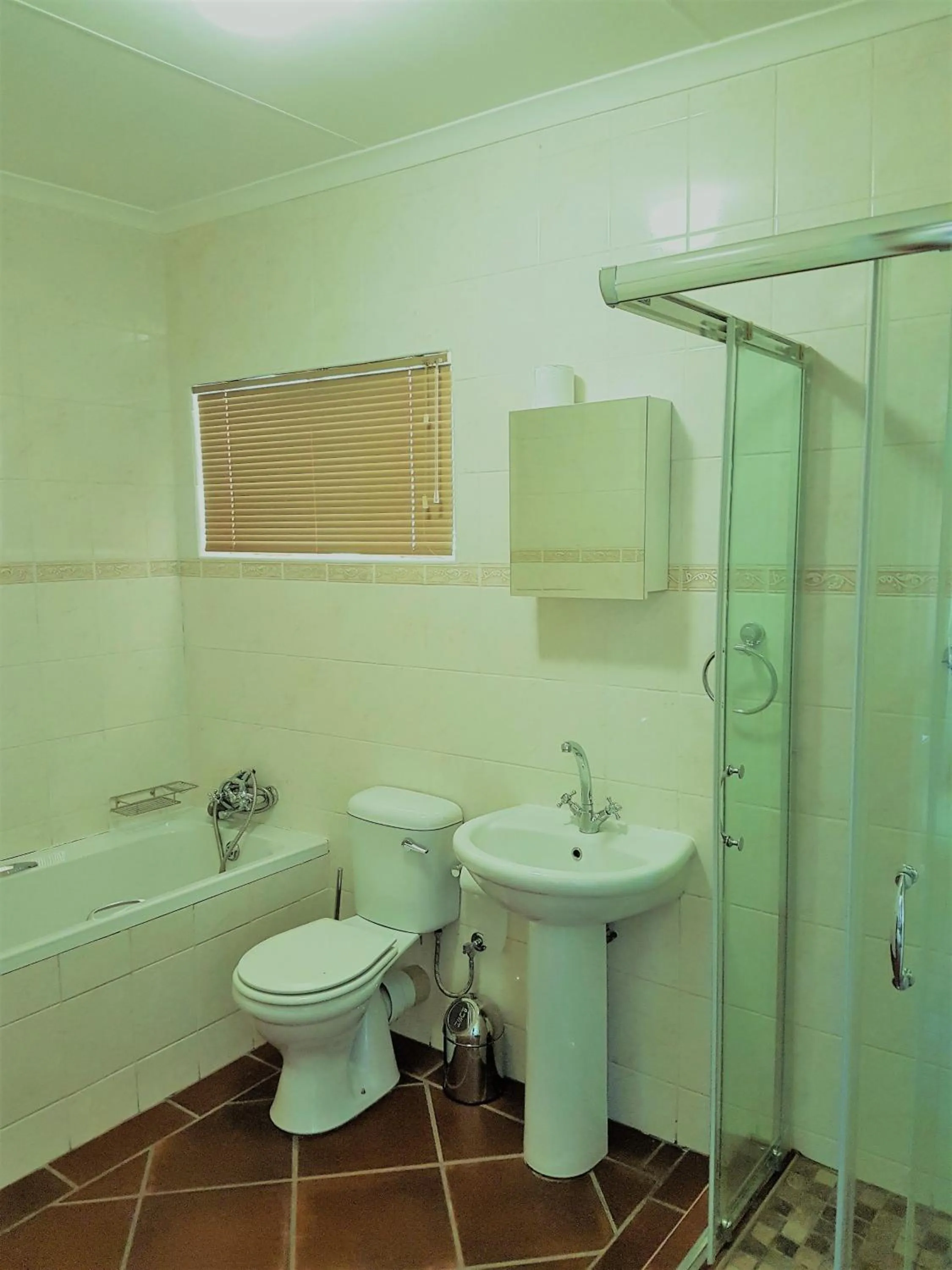 Bathroom in Clarens Retreat