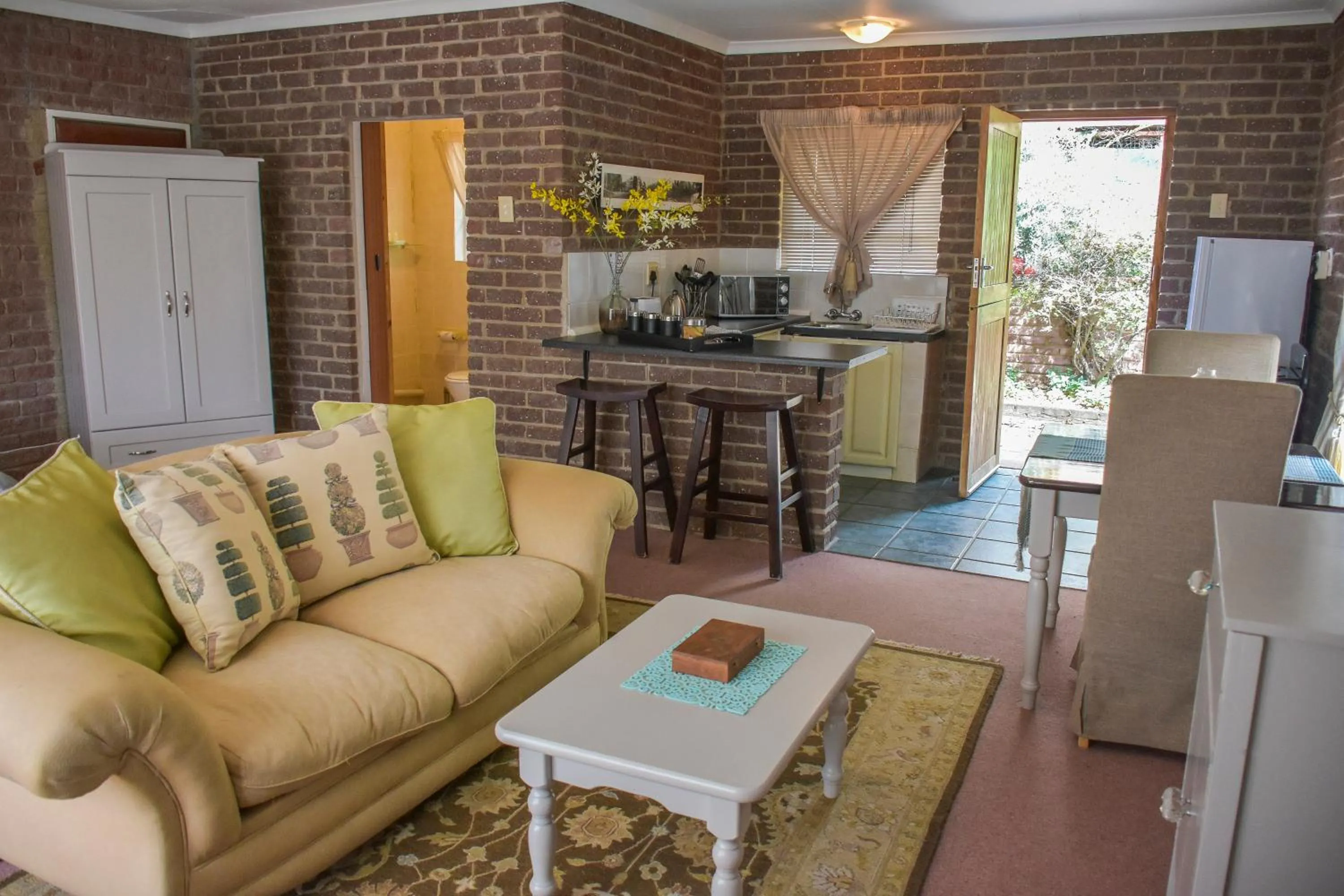 Seating area in Clarens Retreat