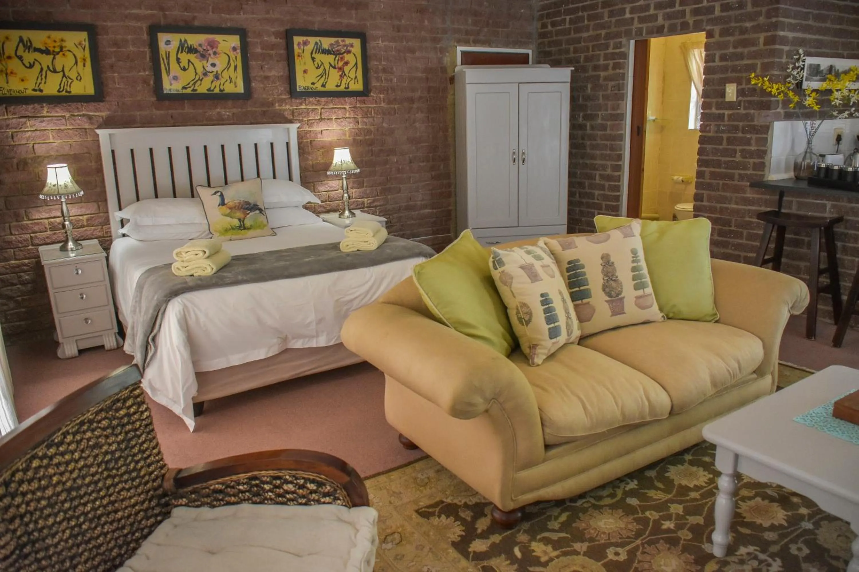 Bedroom, Bed in Clarens Retreat