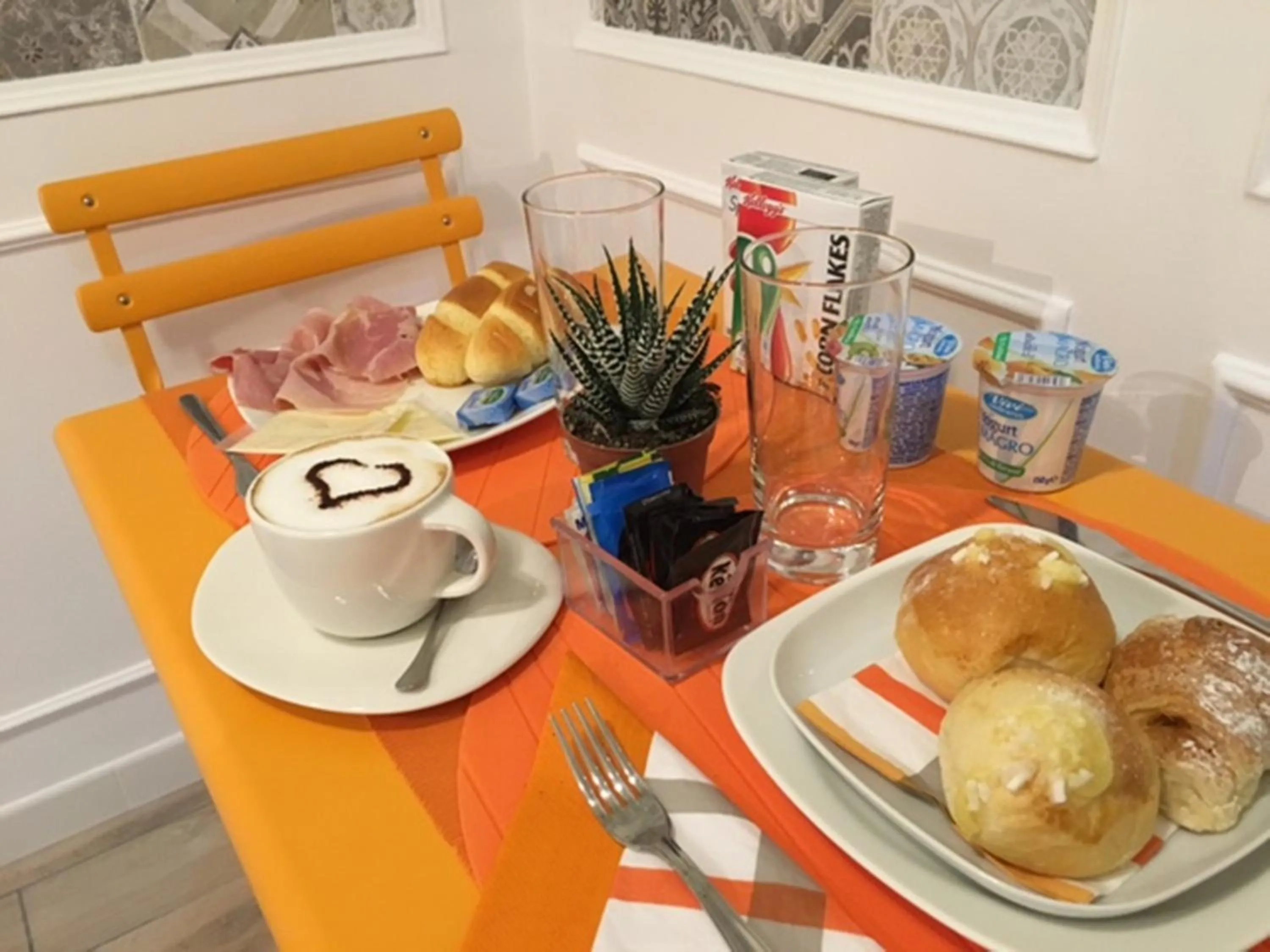 Italian breakfast in Al Parco Verde B&B