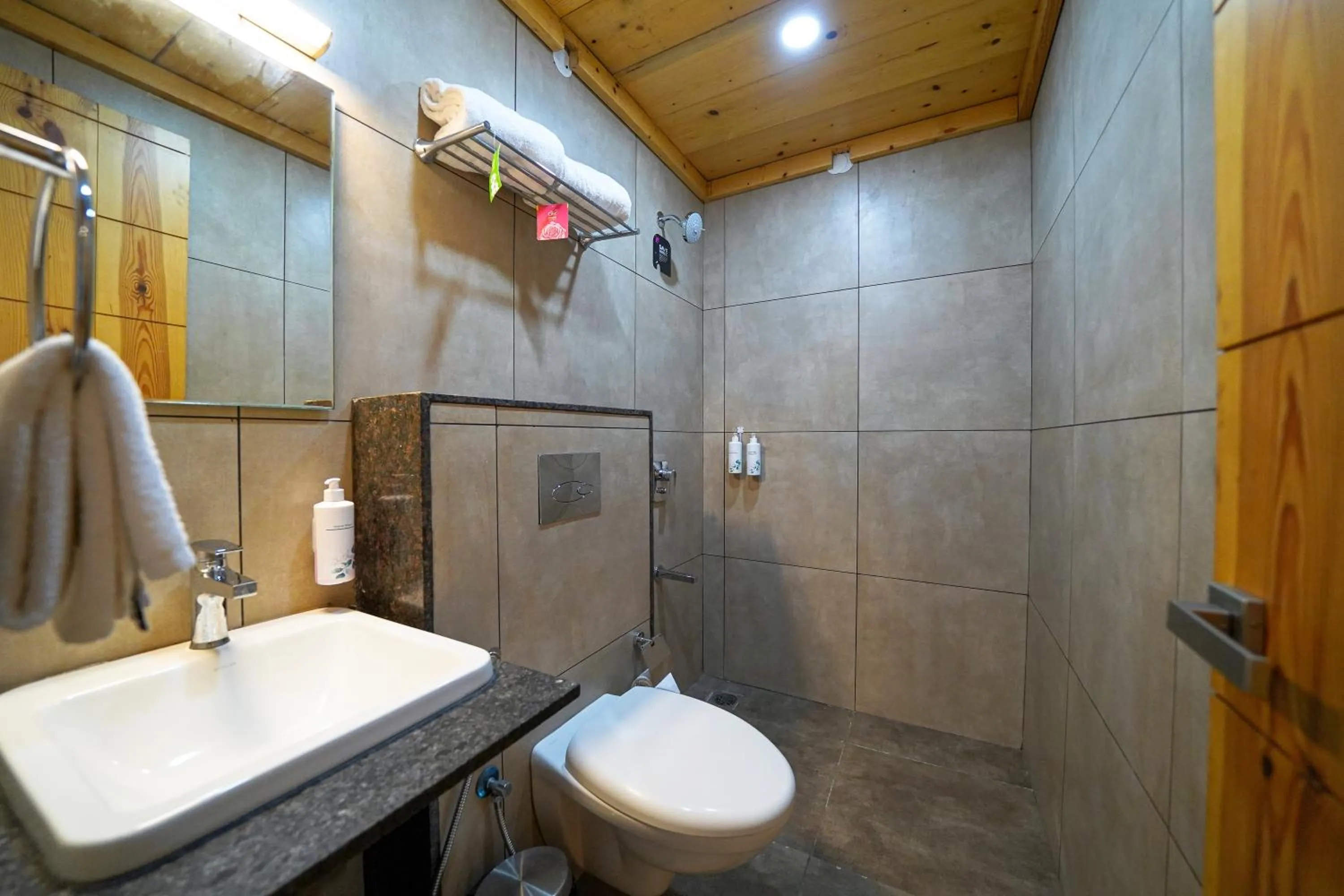 Toilet in Open Hotel by Olive - Moka