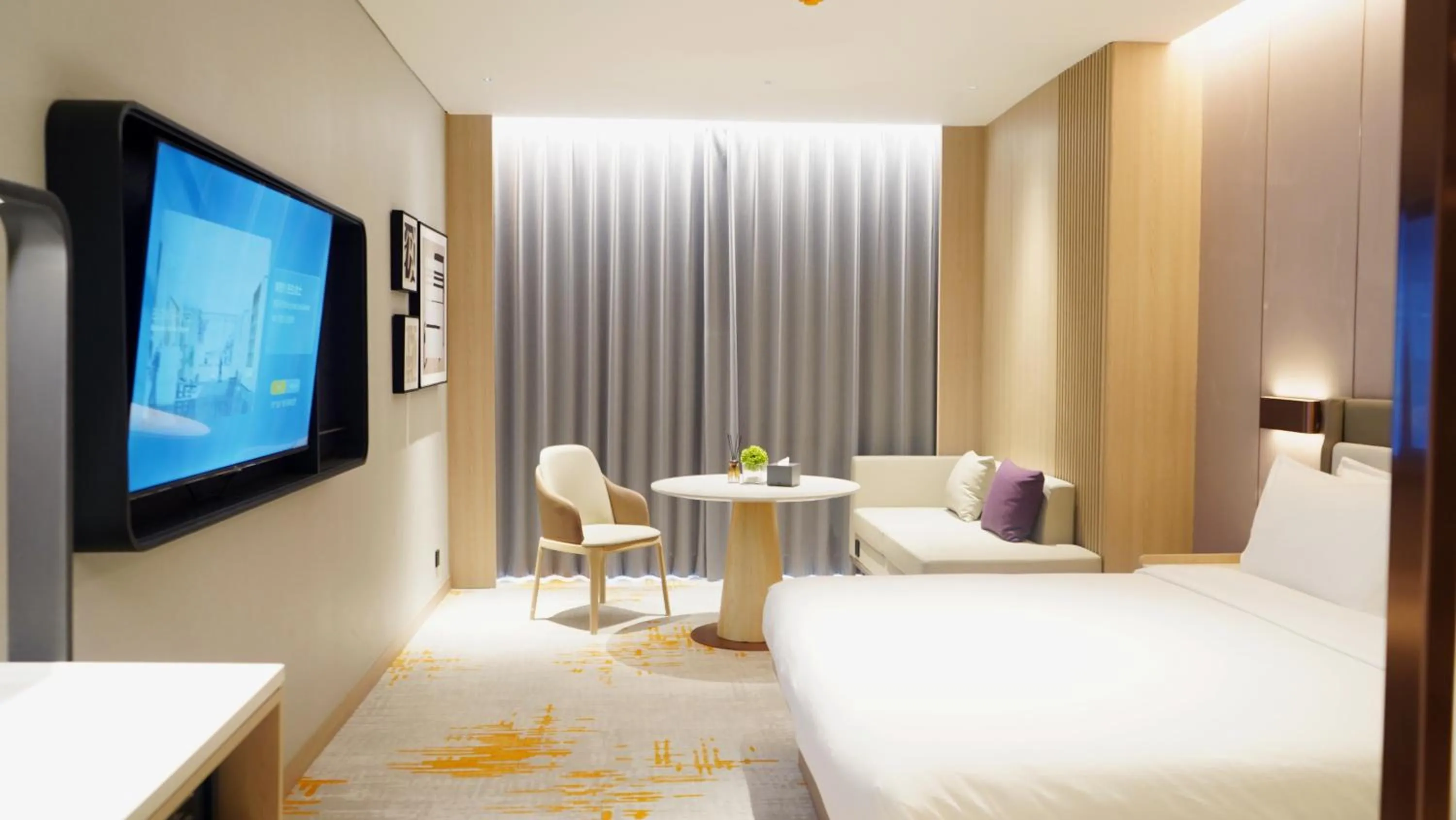 Bed in Elong Hotel Jakarta PIK