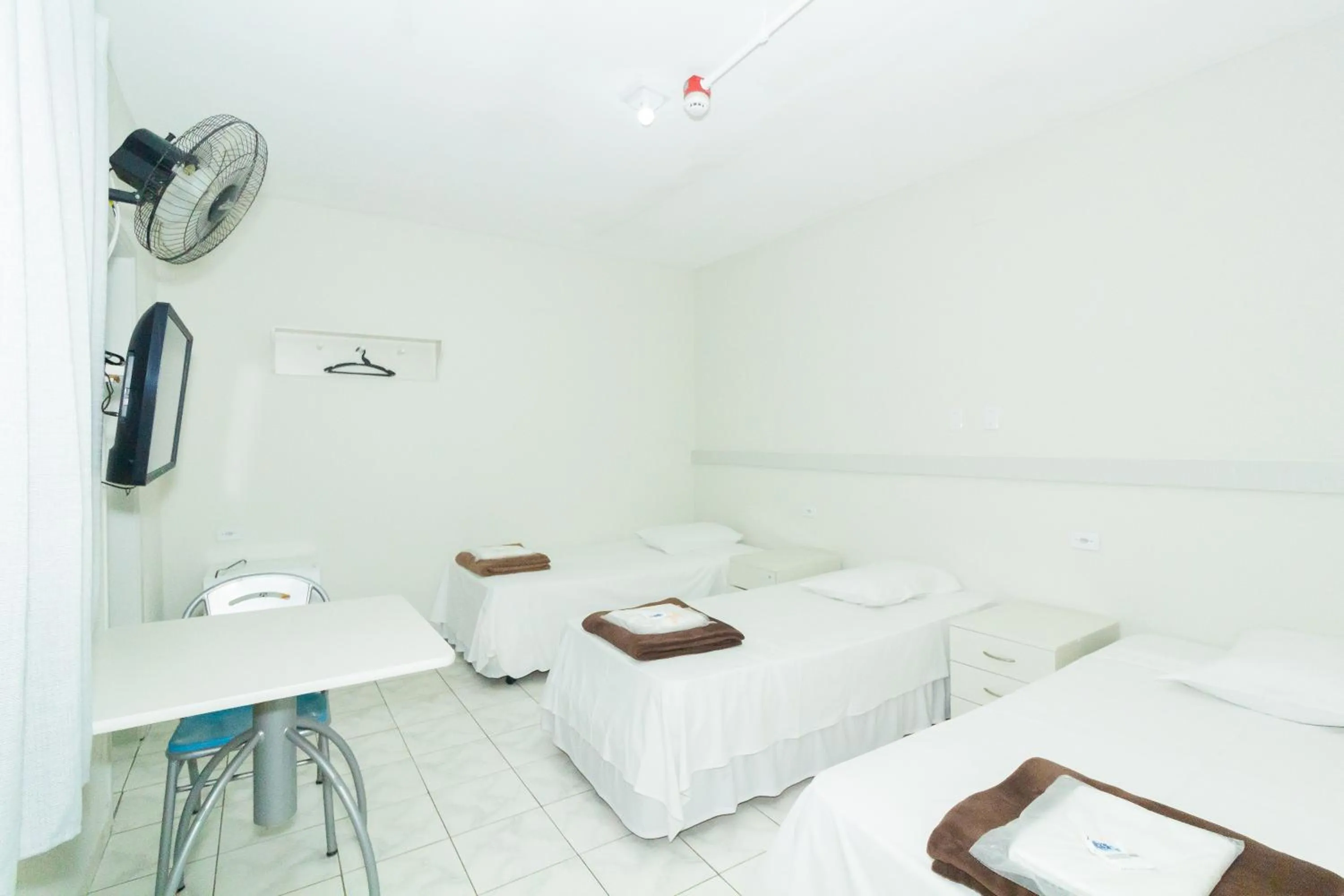 Bedroom, Bed in Hotel Ourinhos - Centro de São Paulo - Próximo 25 de Março e Brás