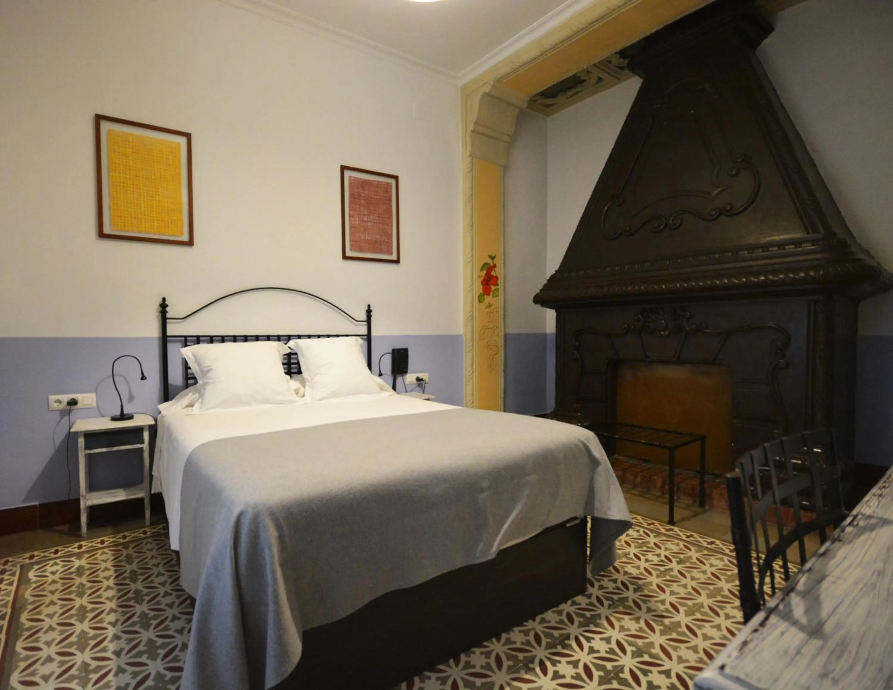 Bed in Hotel Casa de los Azulejos