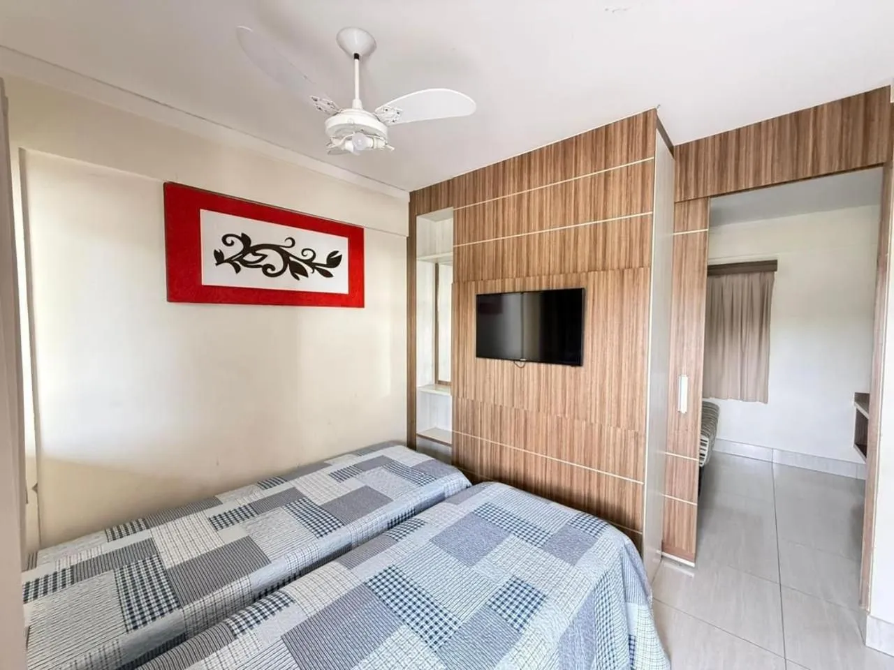 Bed in Lacqua diRoma II