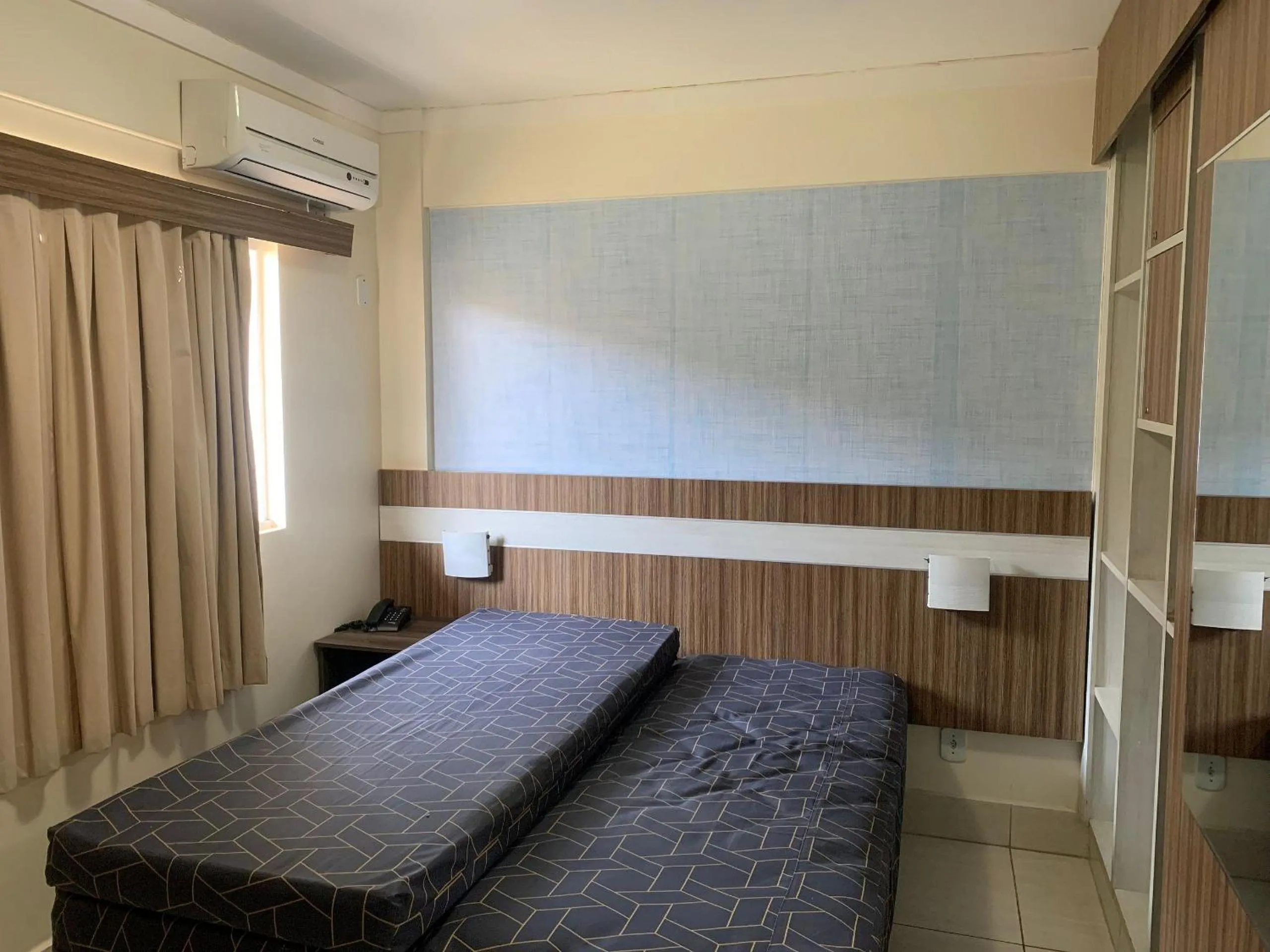 Bed in Lacqua diRoma II