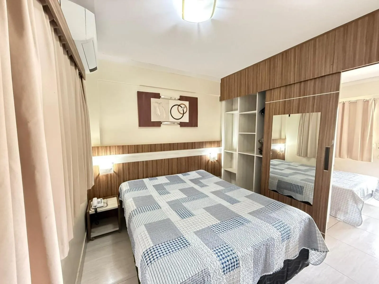 Bed in Lacqua diRoma II