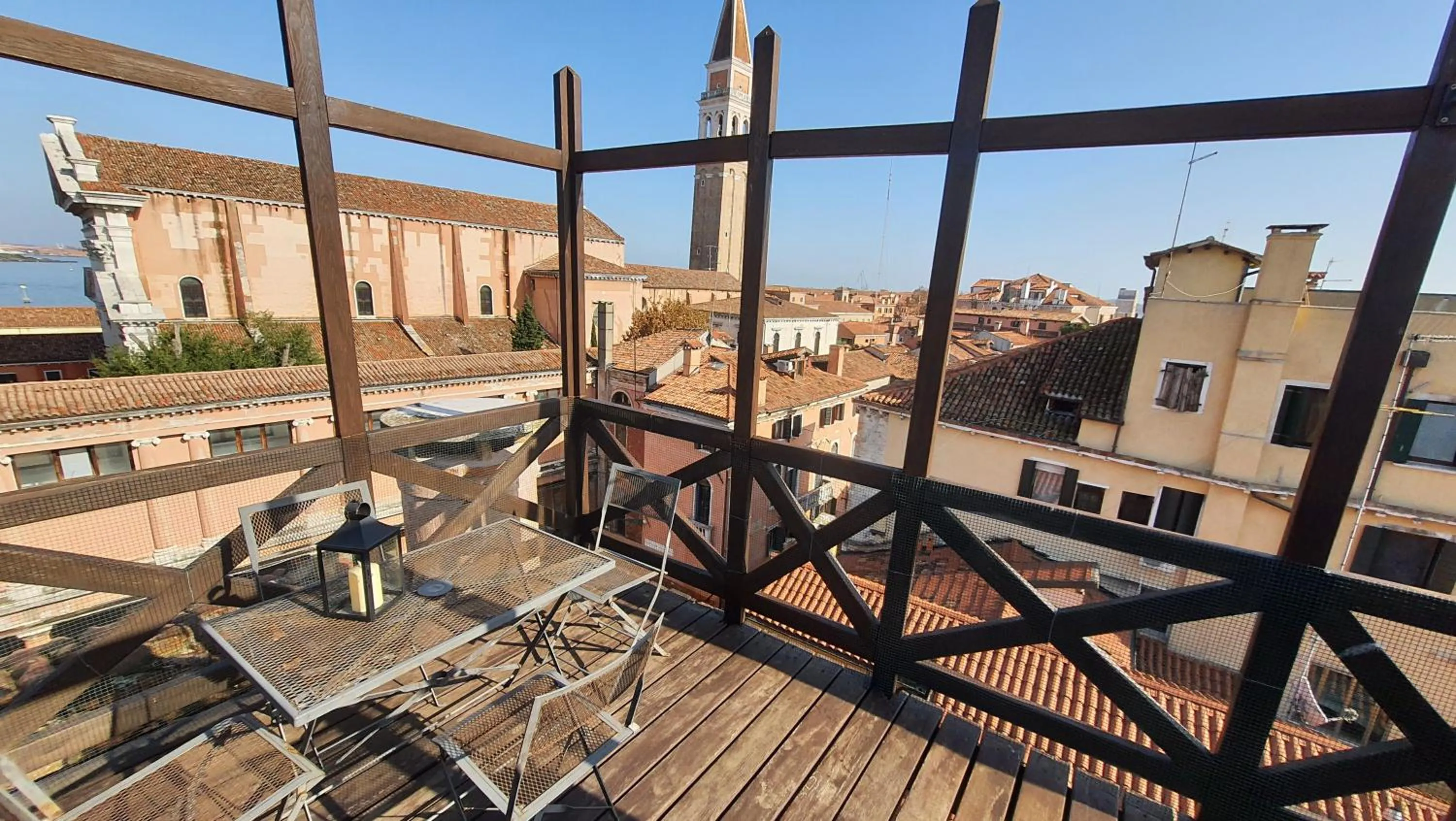 Palazzo Contarini Della Porta Di Ferro