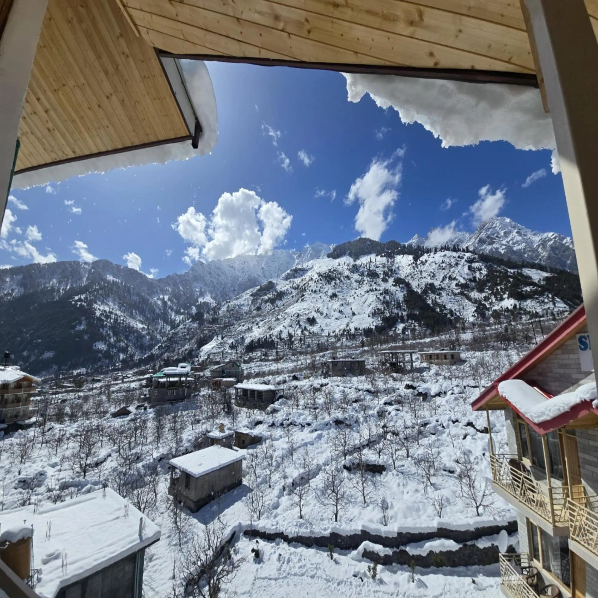 Winter in MB Igloo Resort