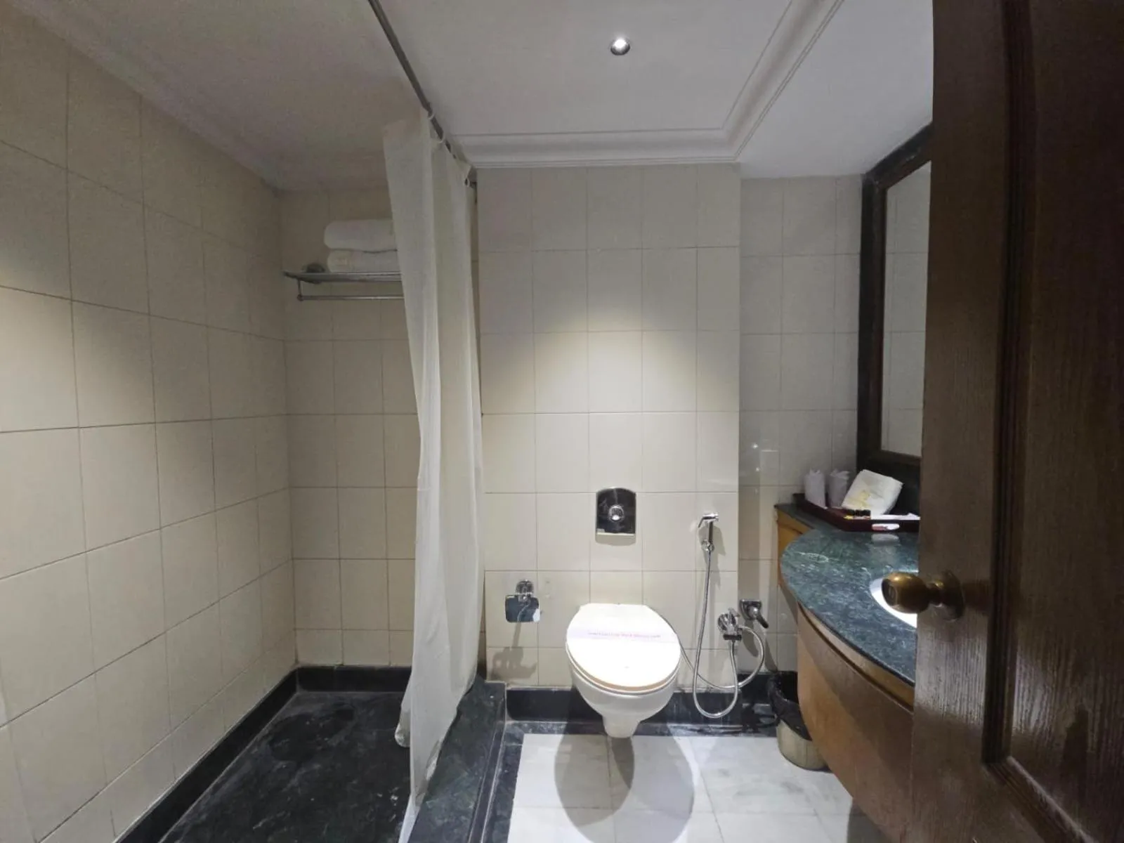 Bathroom in Hotel Supreme Suites I B2B Friendly I Ludhiana