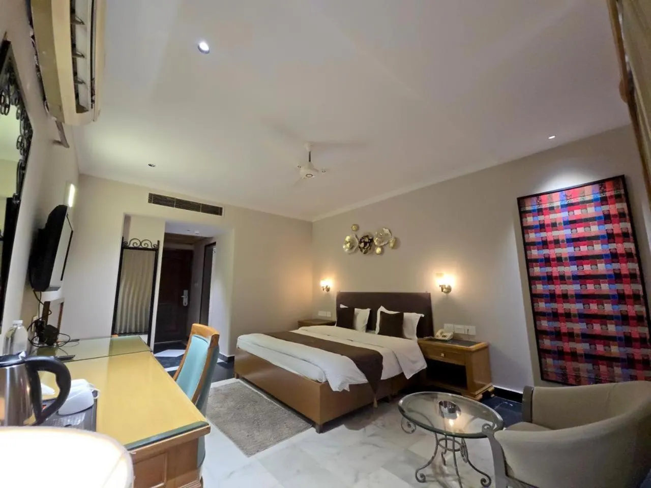Bed in Hotel Supreme Suites I B2B Friendly I Ludhiana