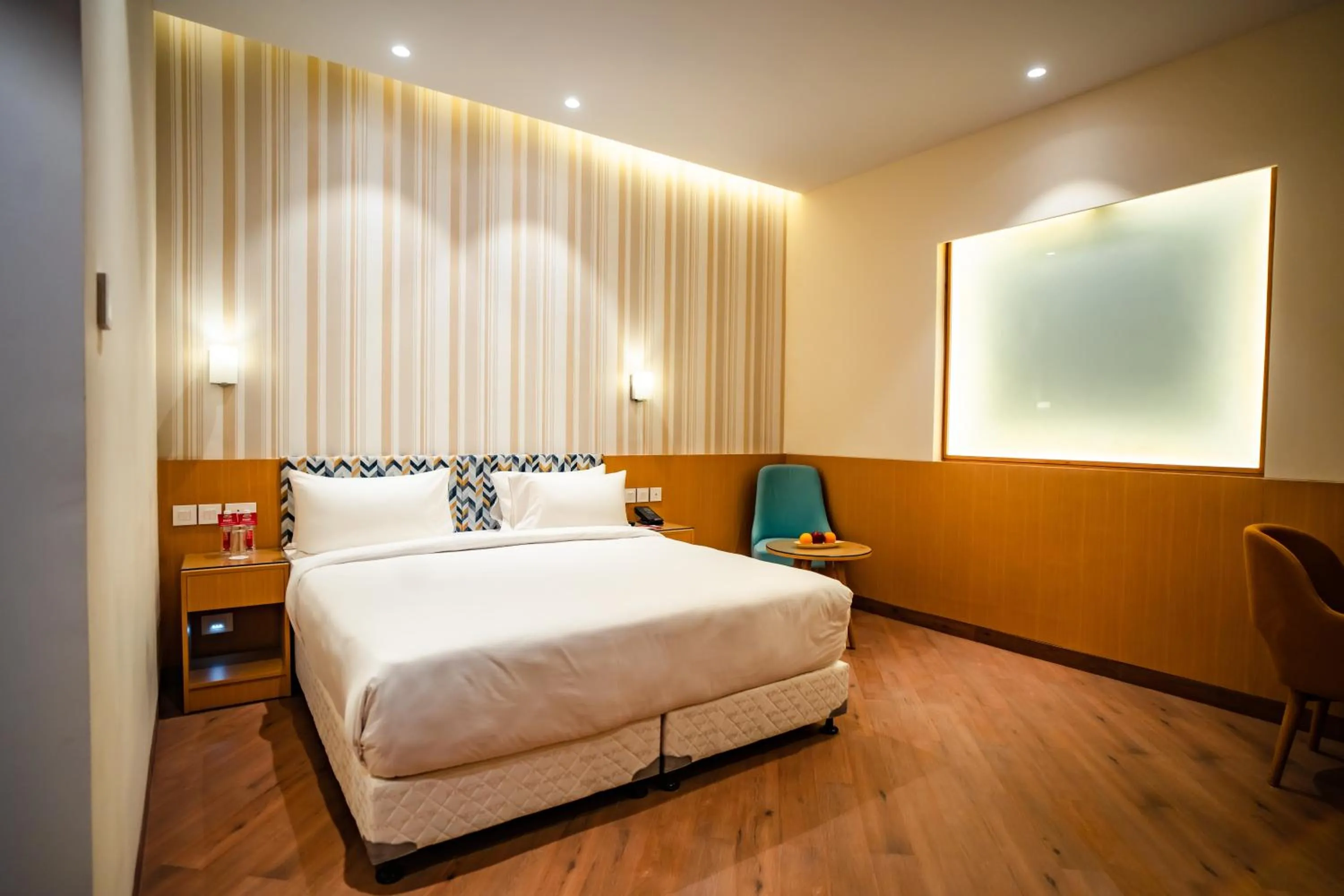 Bedroom, Bed in Ramada Encore by Wyndham Lucknow Airport