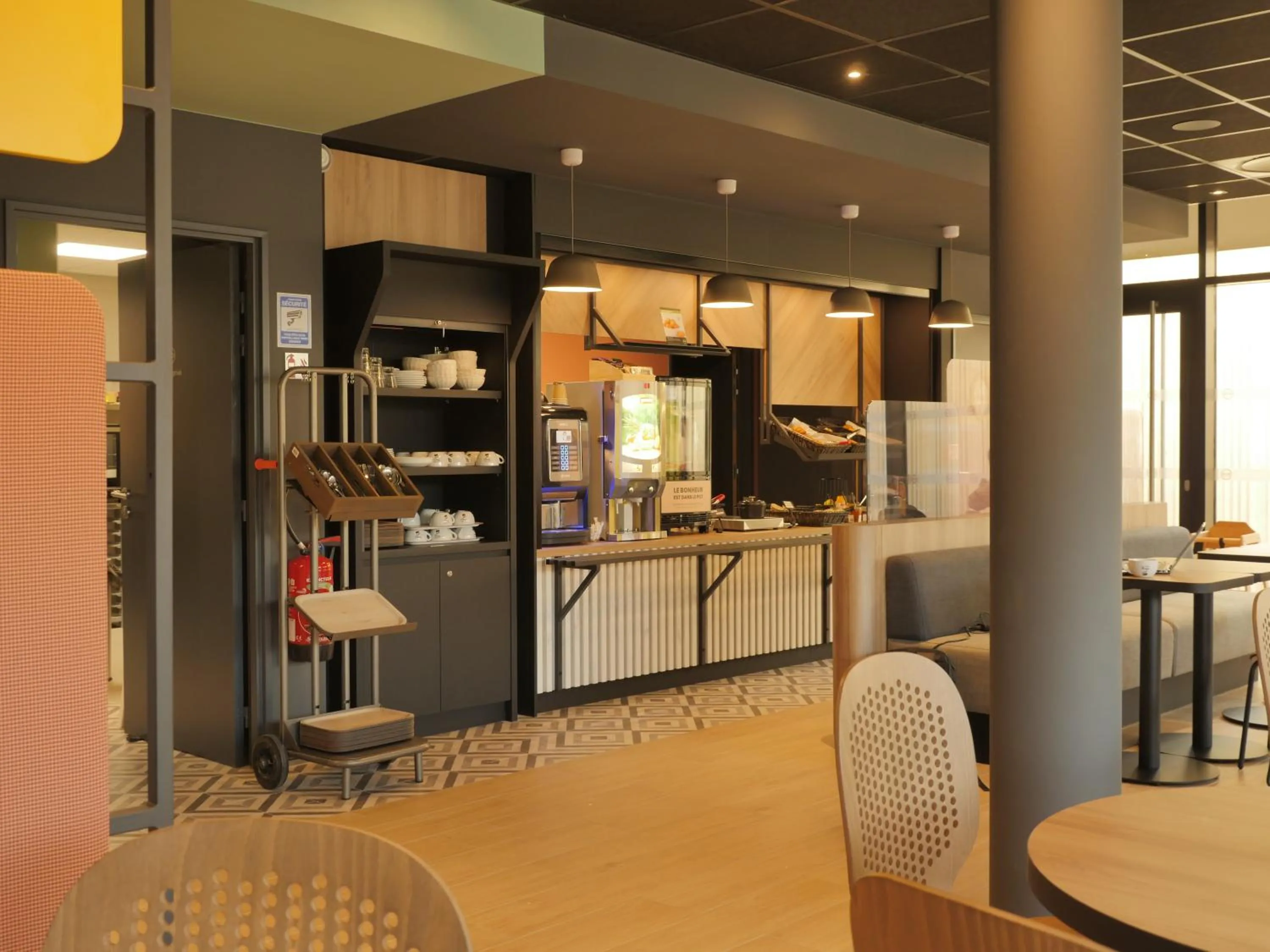 Breakfast in B&B HOTEL Carcassonne Rocadest La Cité