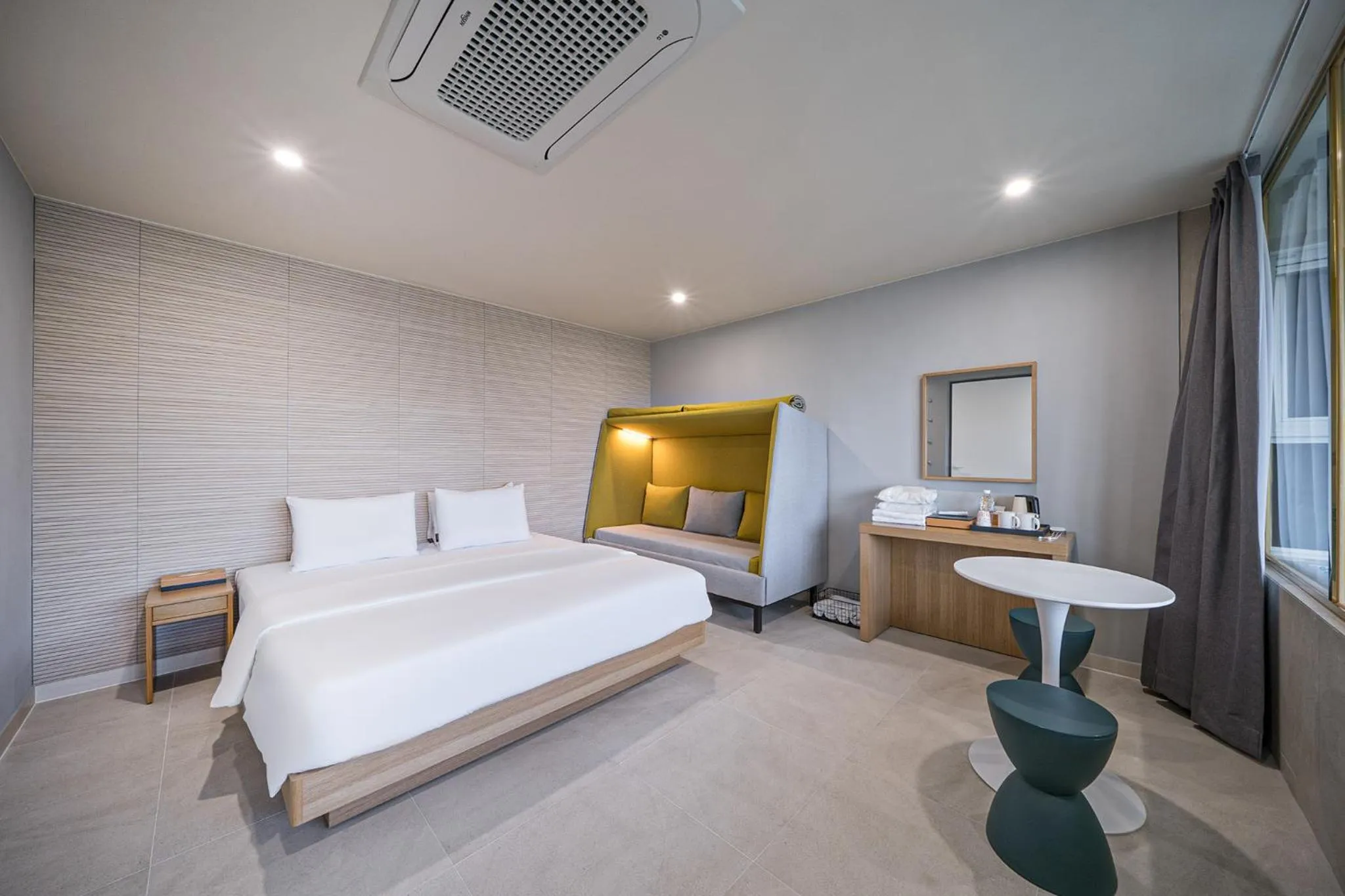 Bed in From H Brown Dot Hotel Gyeongju Yangnam