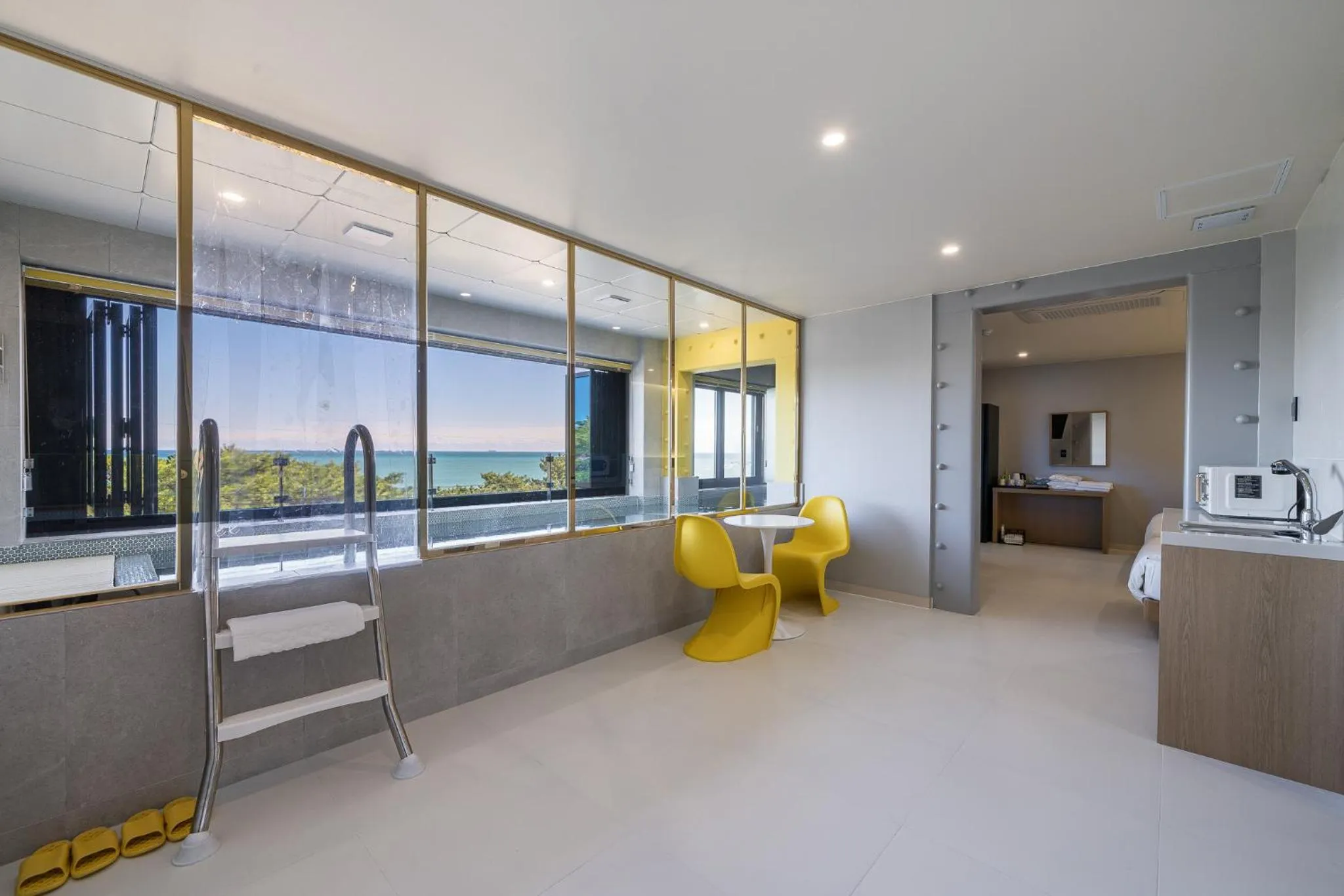 Swimming pool in From H Brown Dot Hotel Gyeongju Yangnam