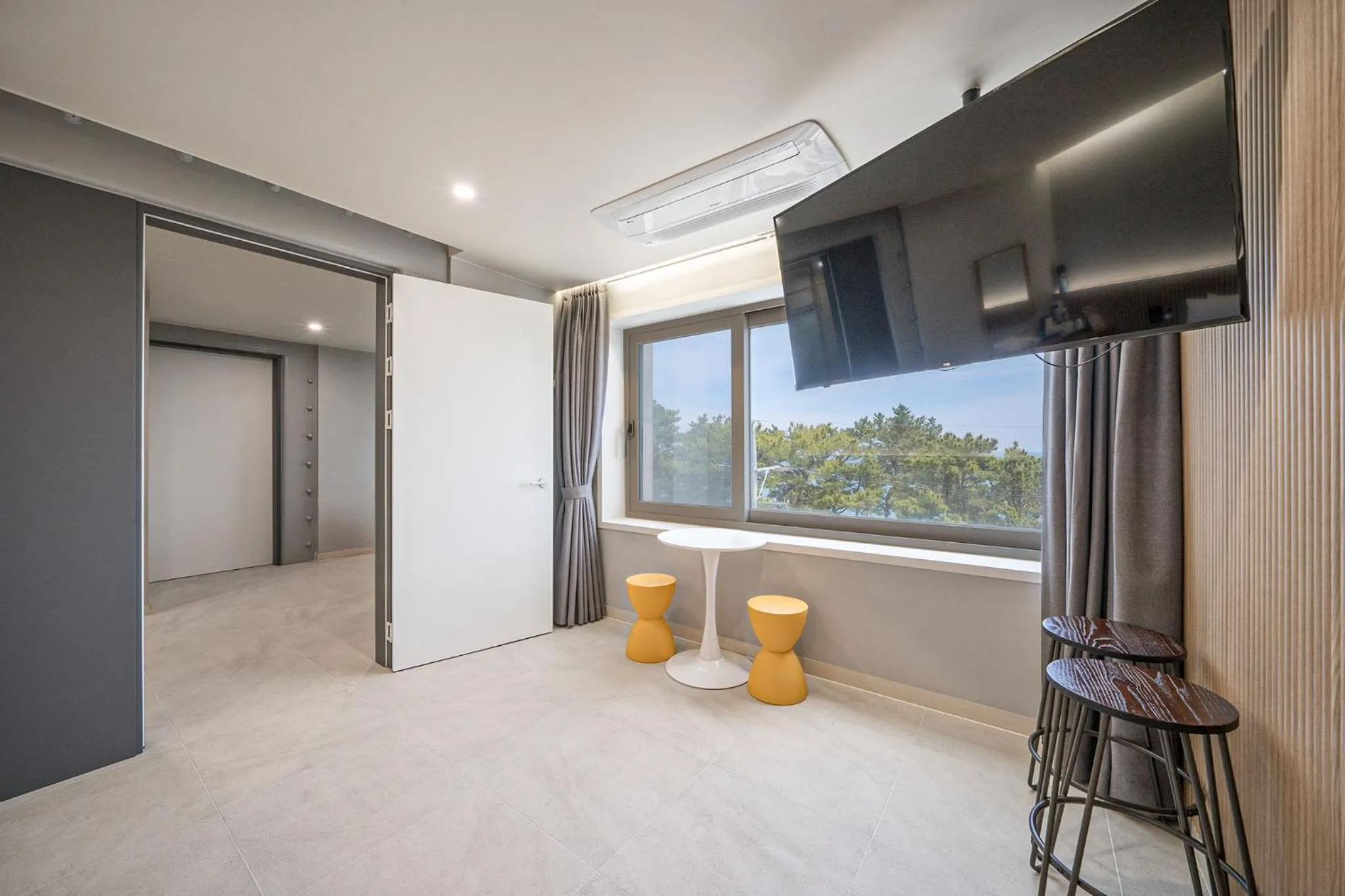 TV and multimedia in From H Brown Dot Hotel Gyeongju Yangnam