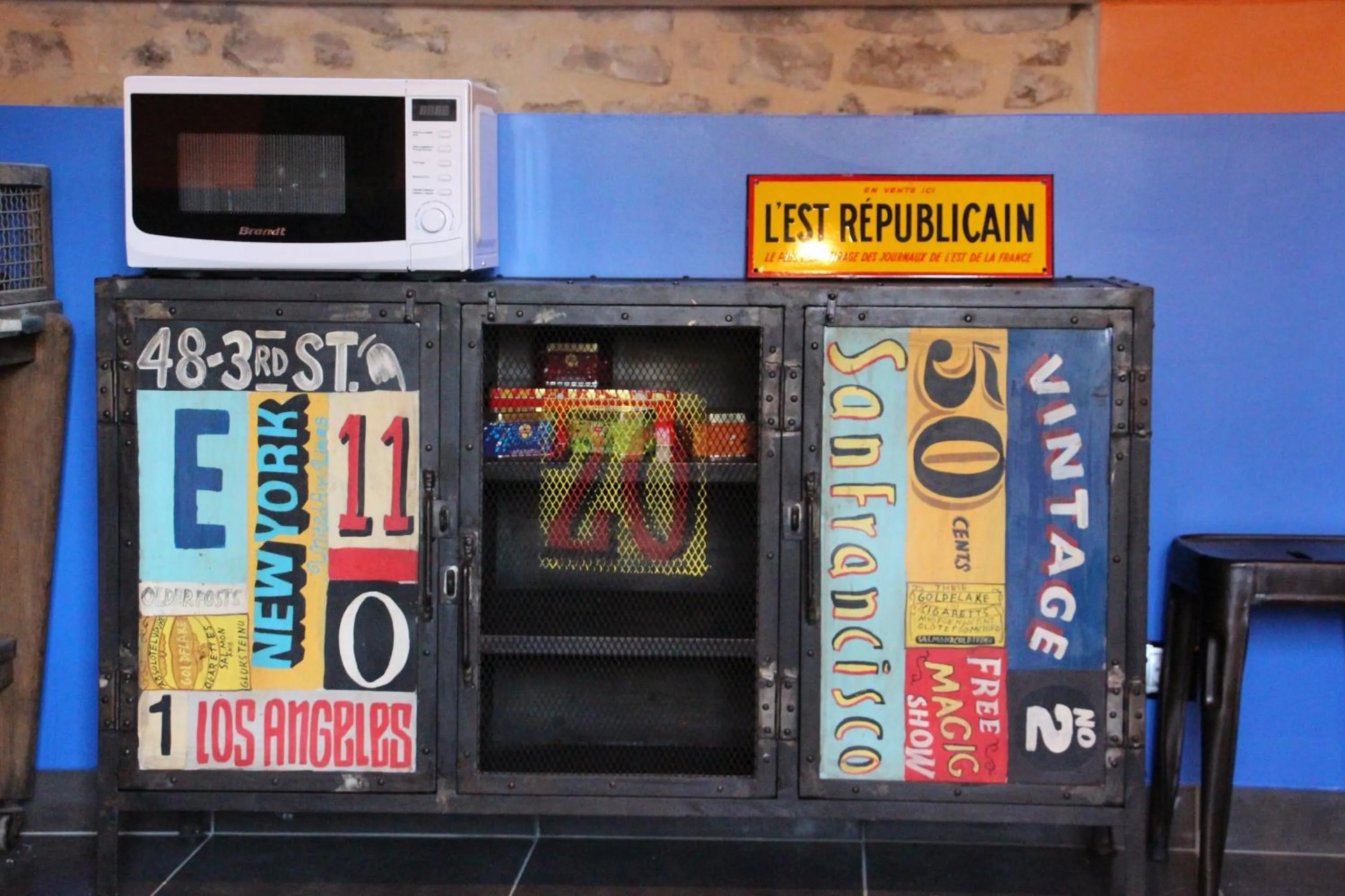 Dining area in L'Alisier Chantant