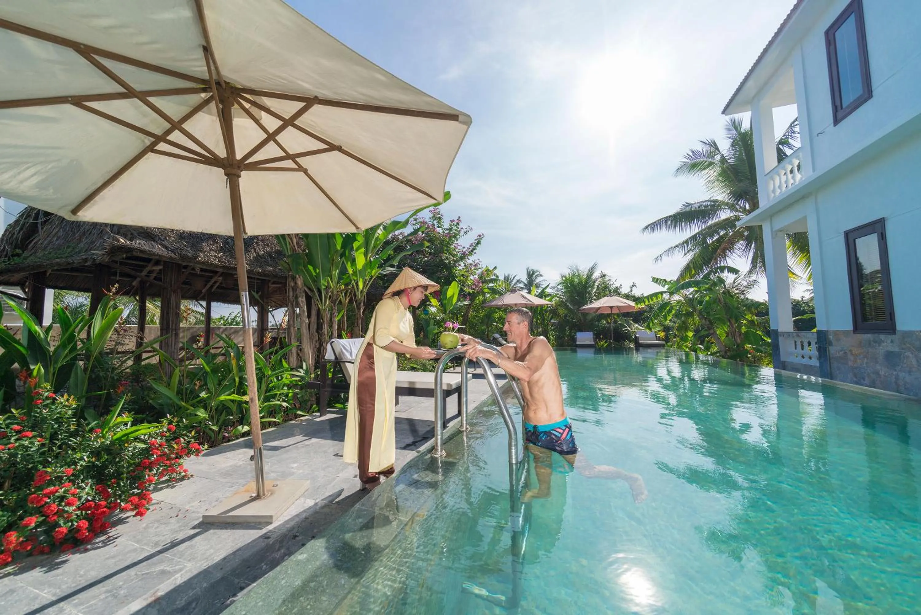 Swimming Pool in Luna Villa
