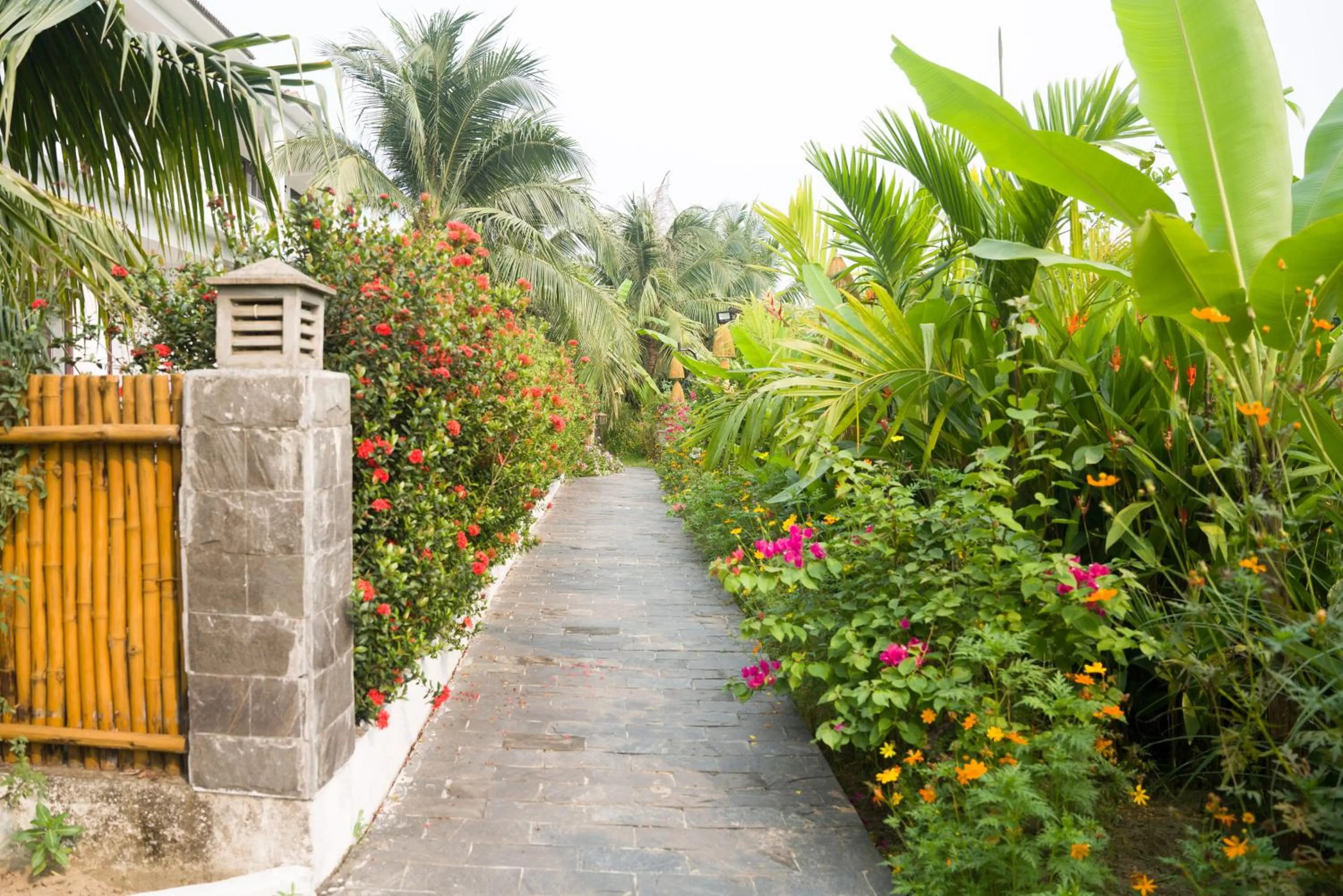 Facade/entrance in Luna Villa