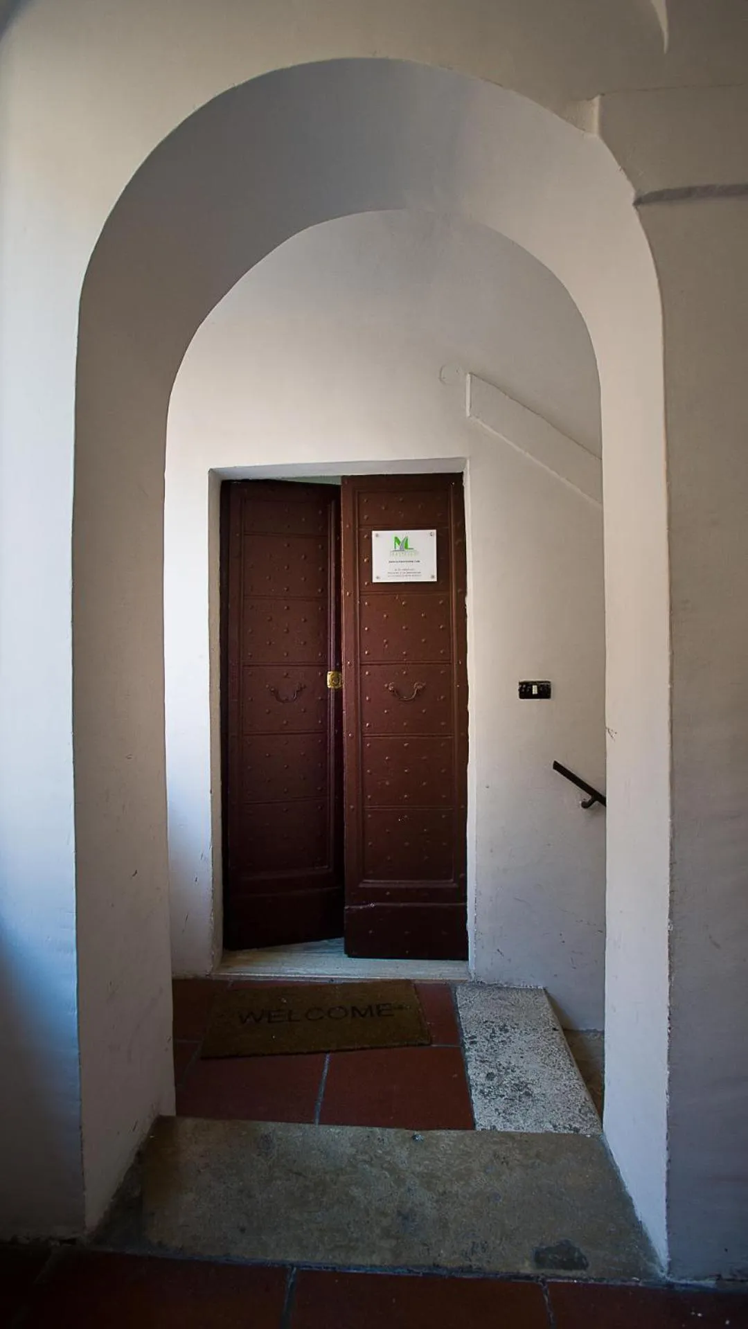 Facade/entrance in NL Trastevere