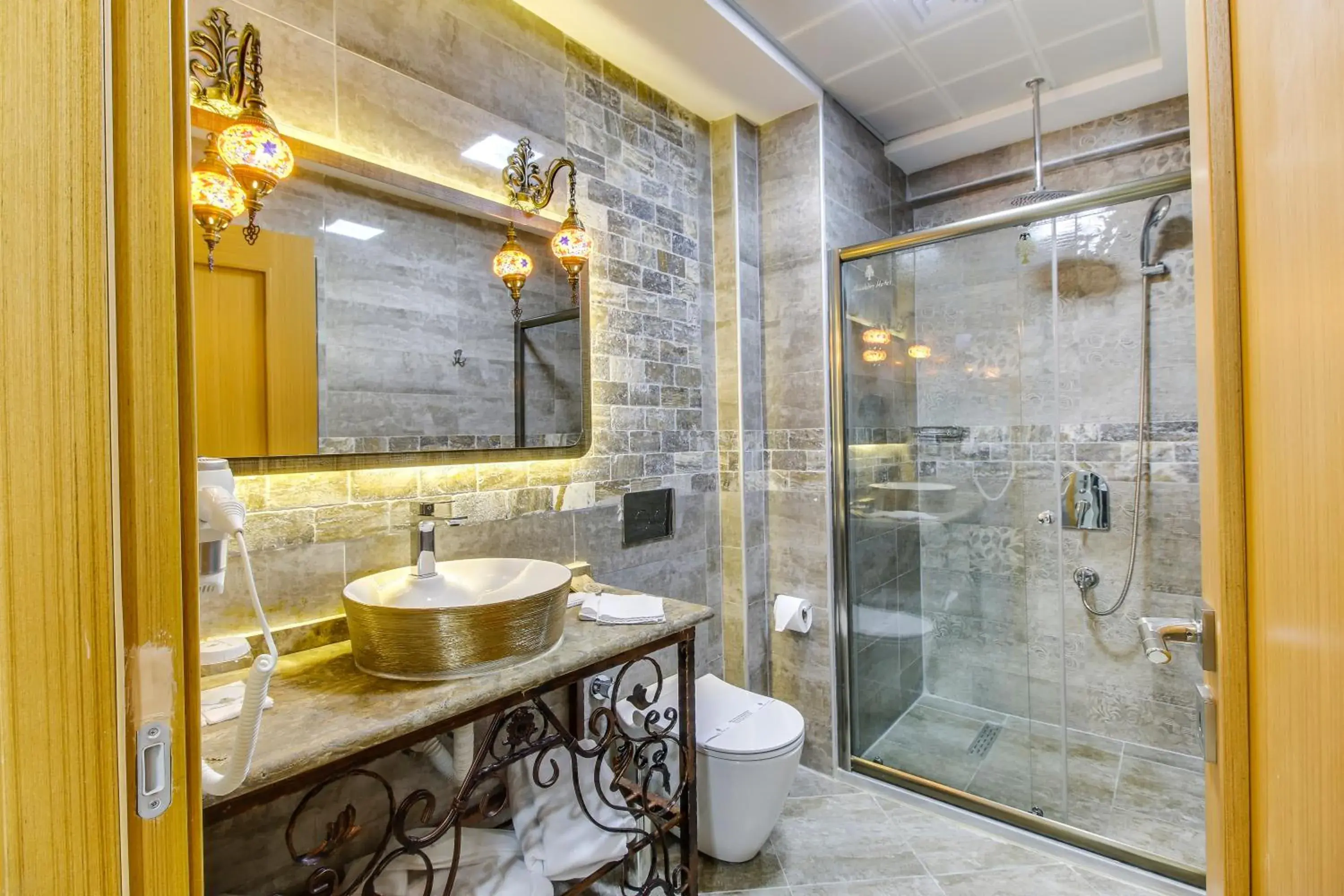 Junior Suite with Queen Size Bed in Elite World Nest Sivas Junior Suite with Queen Size Bed in Elite World Nest Sivas