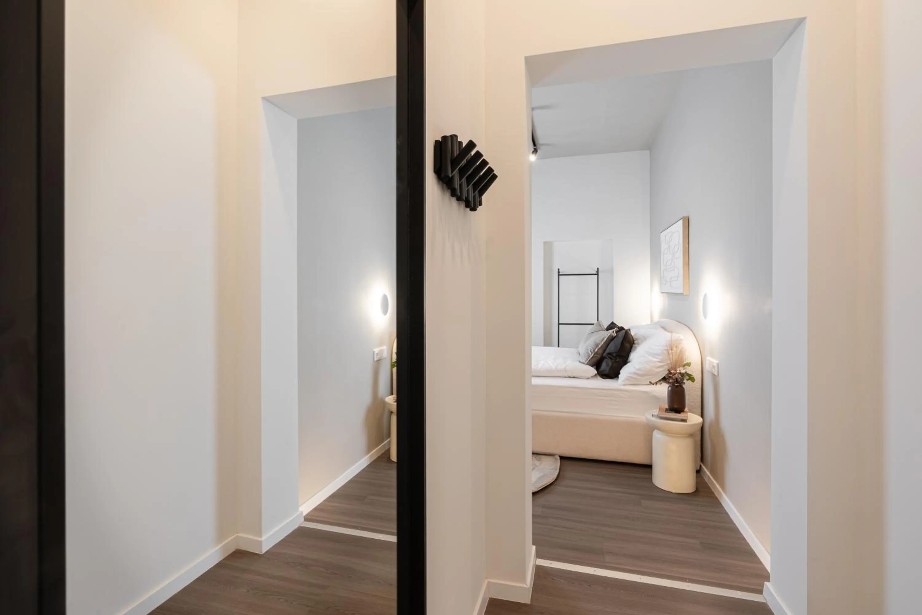 Bed in Oasis Luxe Boutique Suites by BQA