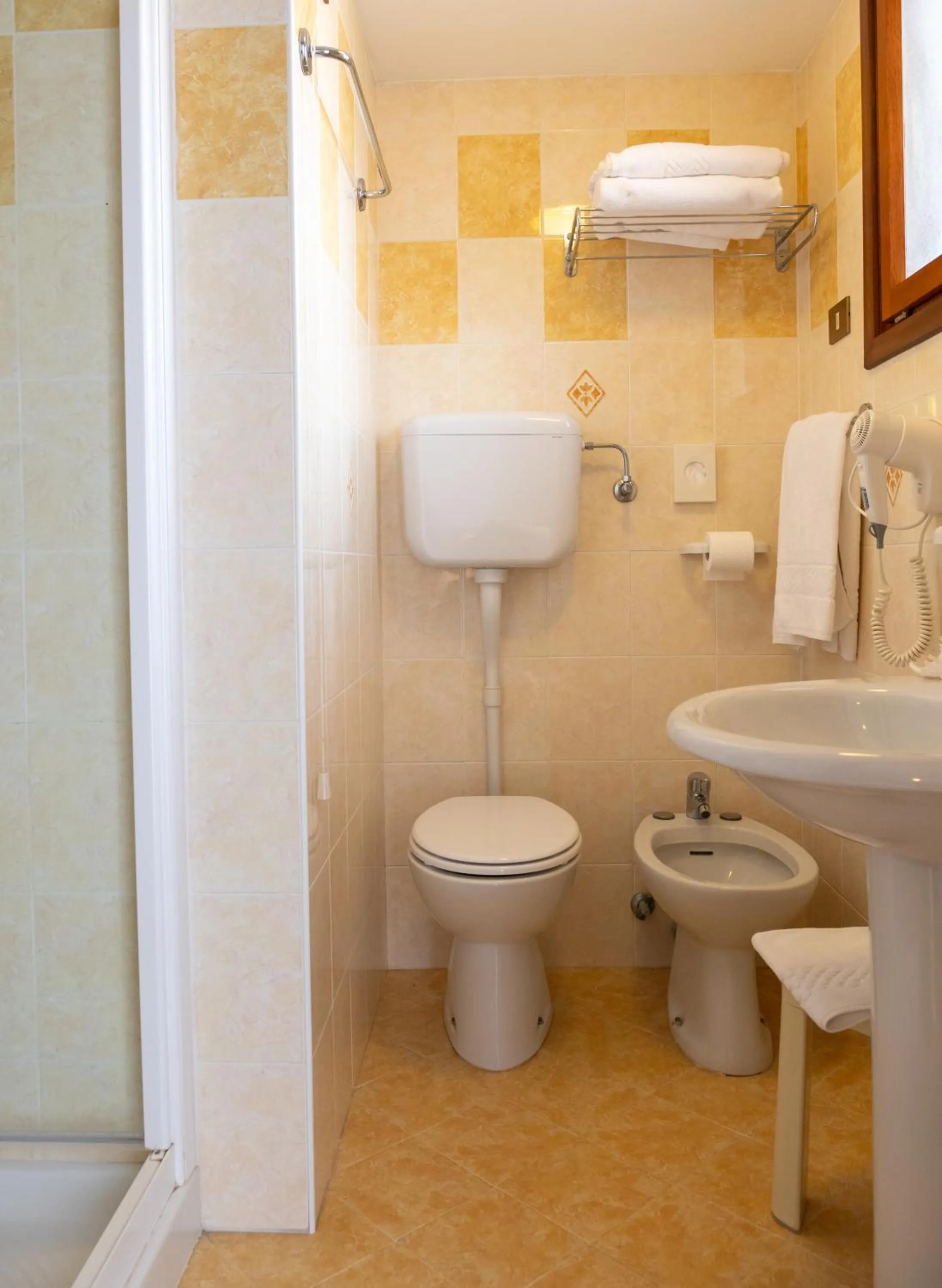 Bathroom in Hotel Smeraldo