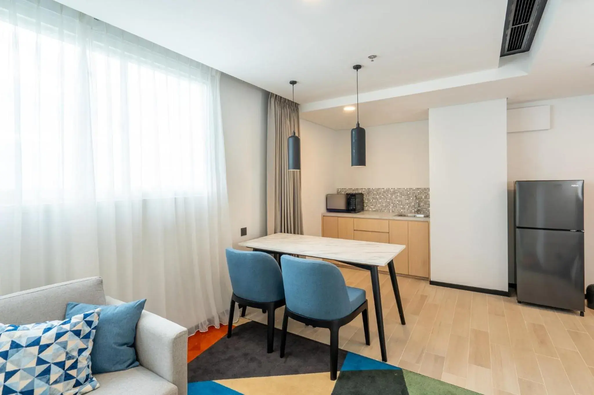 Photo of the whole room in Holiday Inn Express & Suites Banjarmasin by IHG Photo of the whole room in Holiday Inn Express & Suites Banjarmasin by IHG