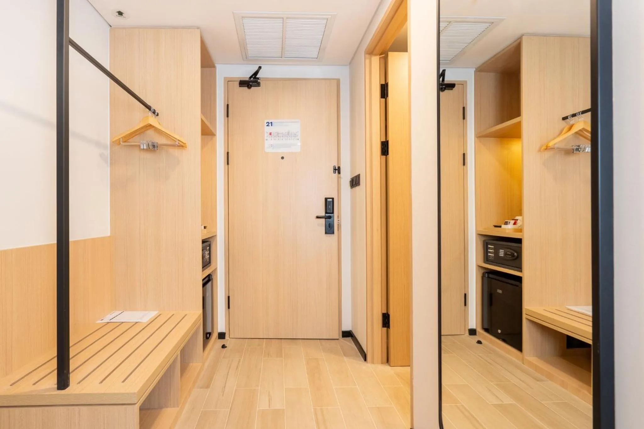 Lobby or reception in Holiday Inn Express & Suites Banjarmasin by IHG