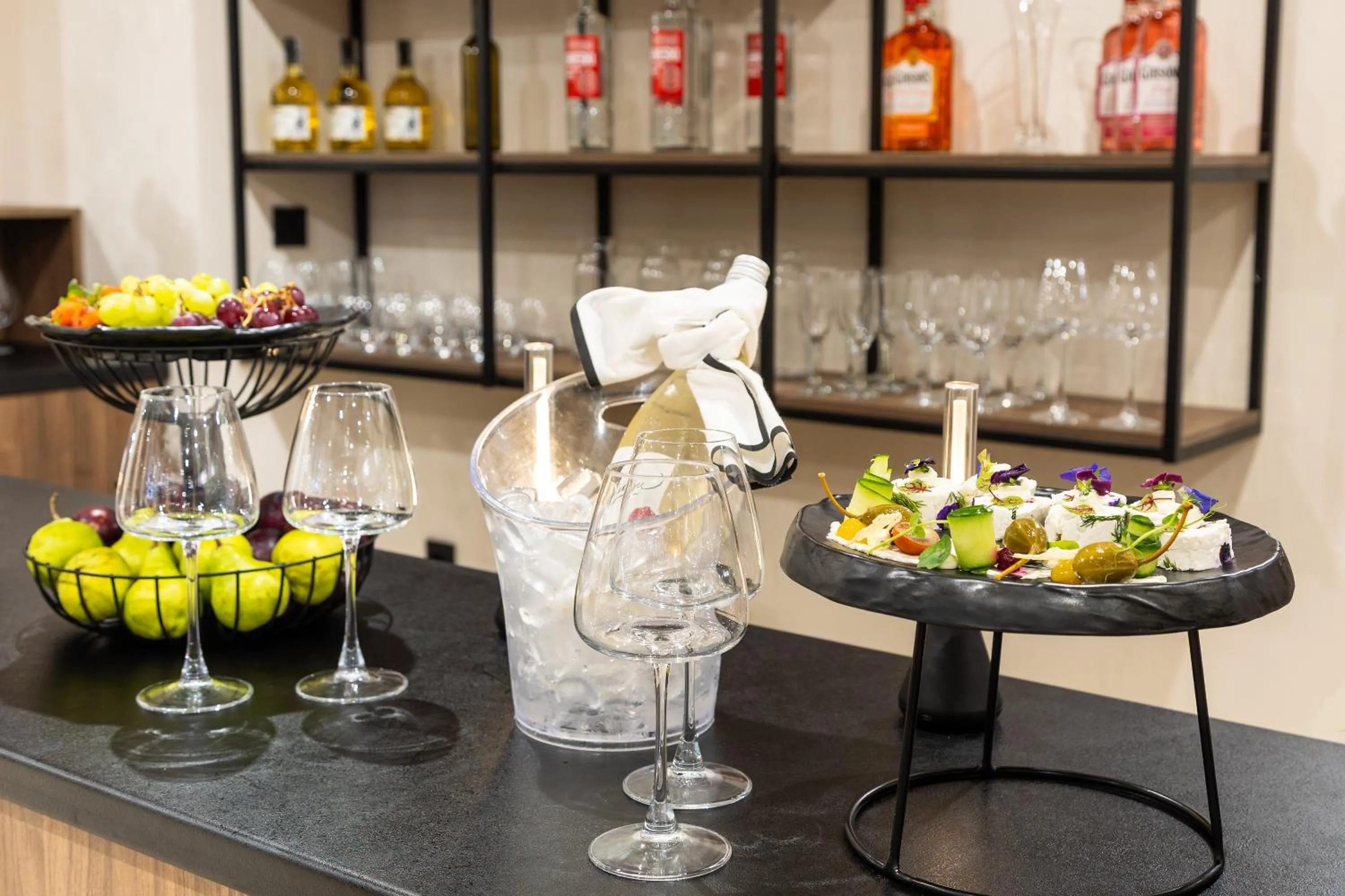 Food and drinks in Noma Boutique Hotel - Adults only