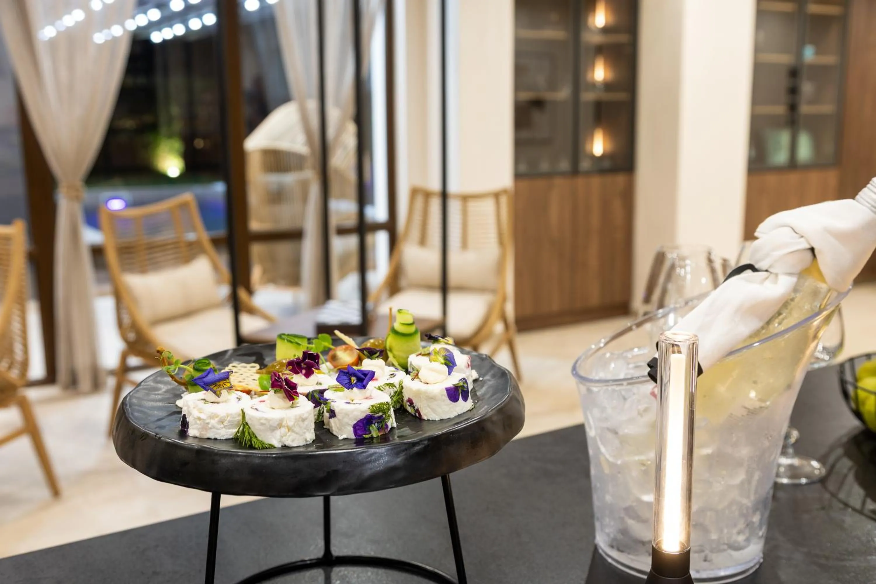 Food and drinks in Noma Boutique Hotel - Adults only