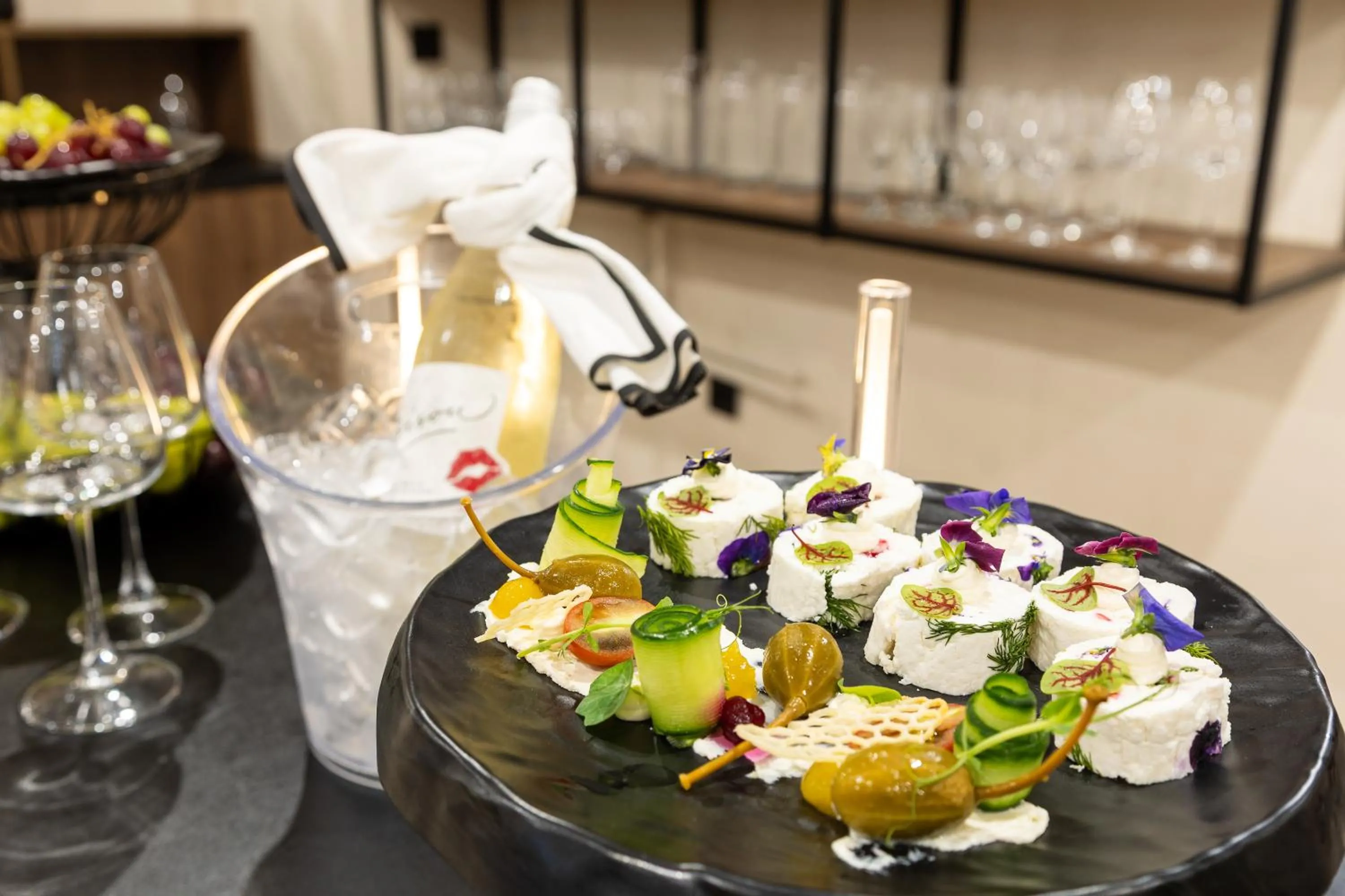 Restaurant/places to eat in Noma Boutique Hotel - Adults only