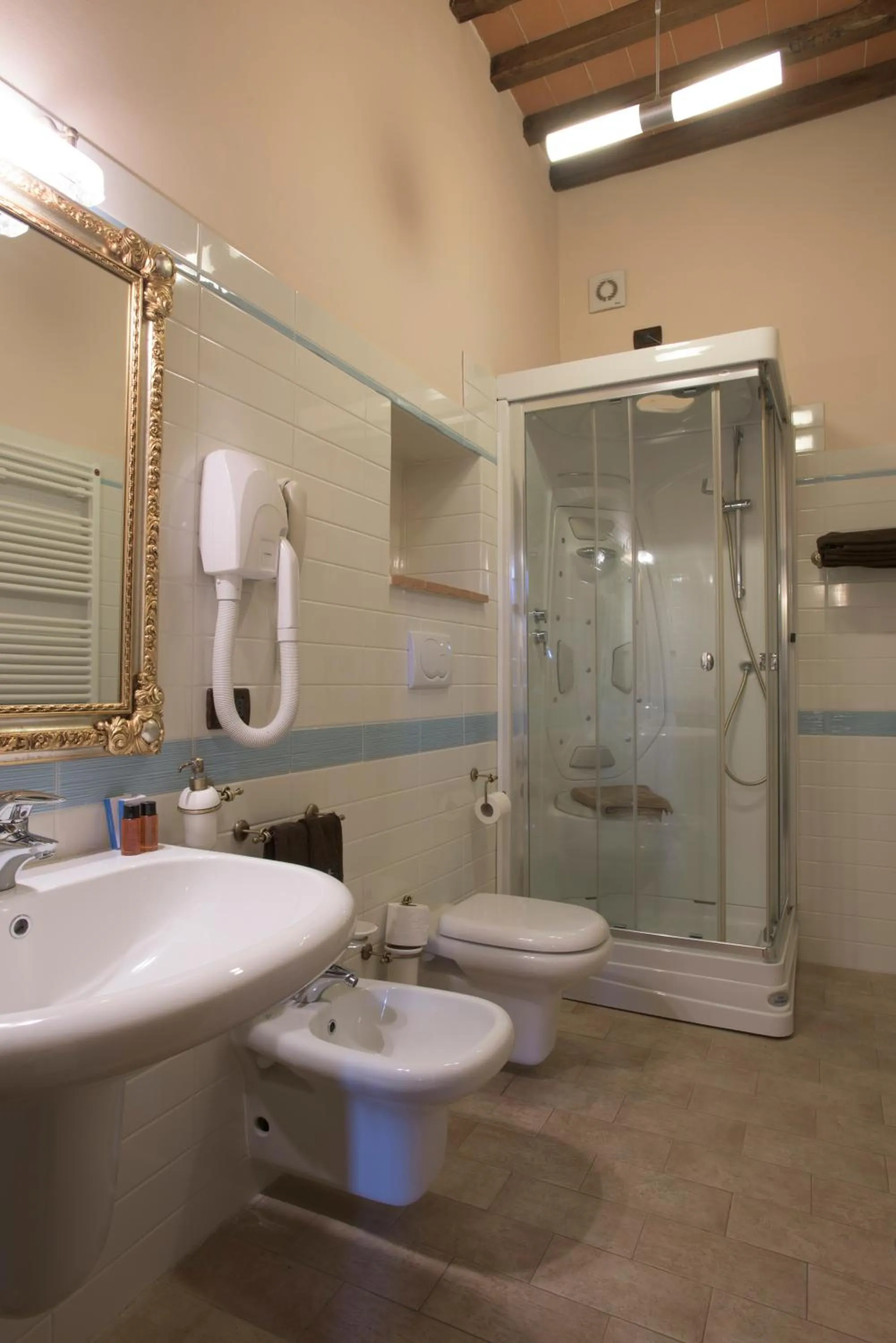 Bathroom in Nuovo Etruria Resort