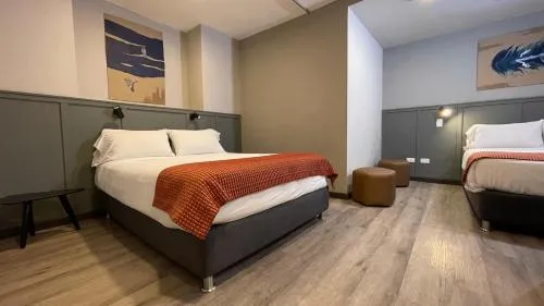 Hotel Saana Trece