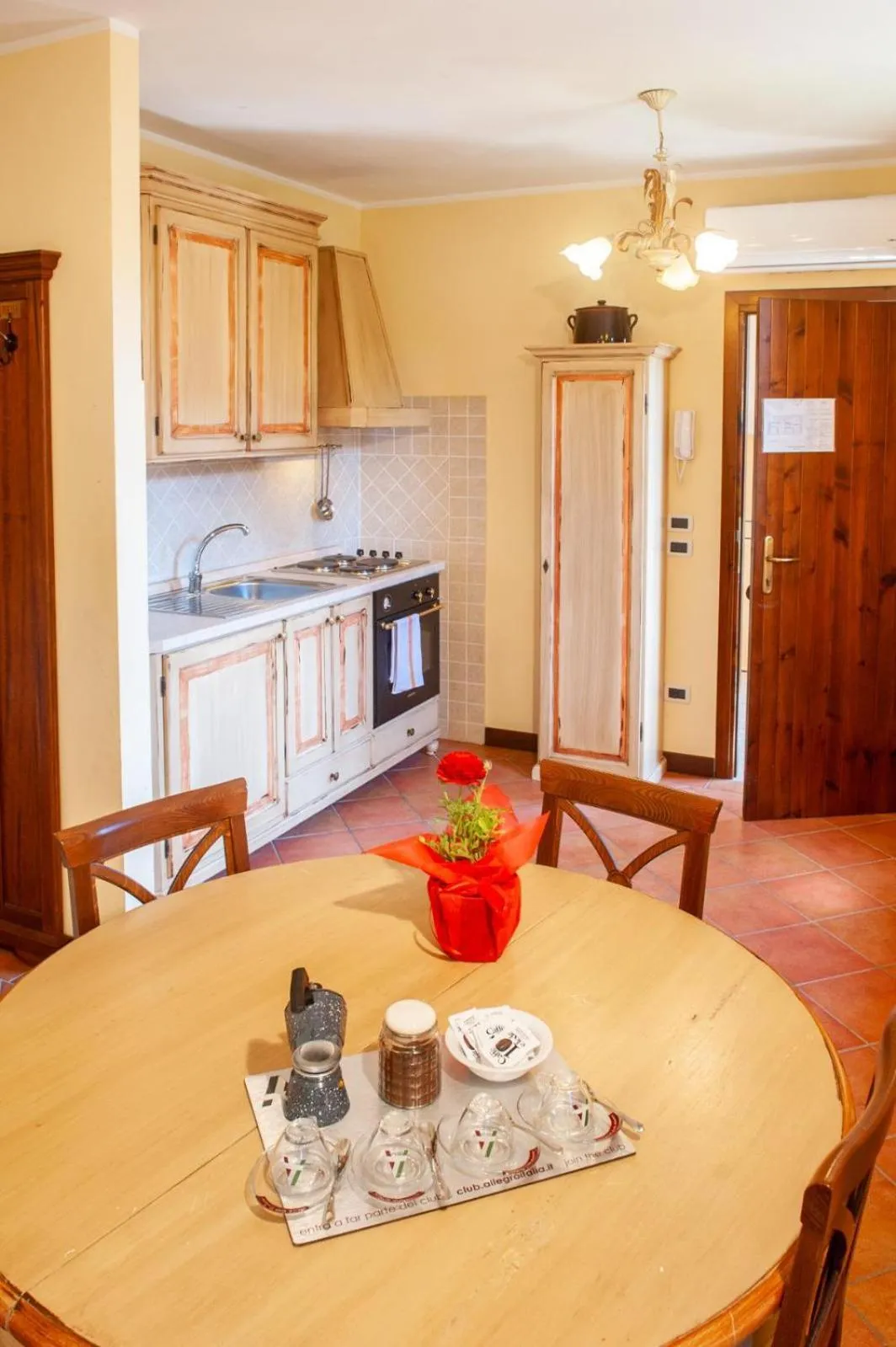 Dining area in Villa Borri