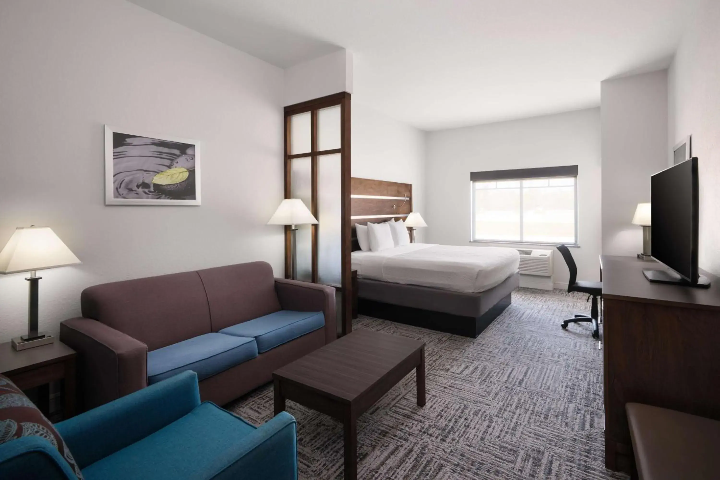 Photo of the whole room, Bed in Best Western Plus College Station Inn & Suites Photo of the whole room, Bed in Best Western Plus College Station Inn & Suites