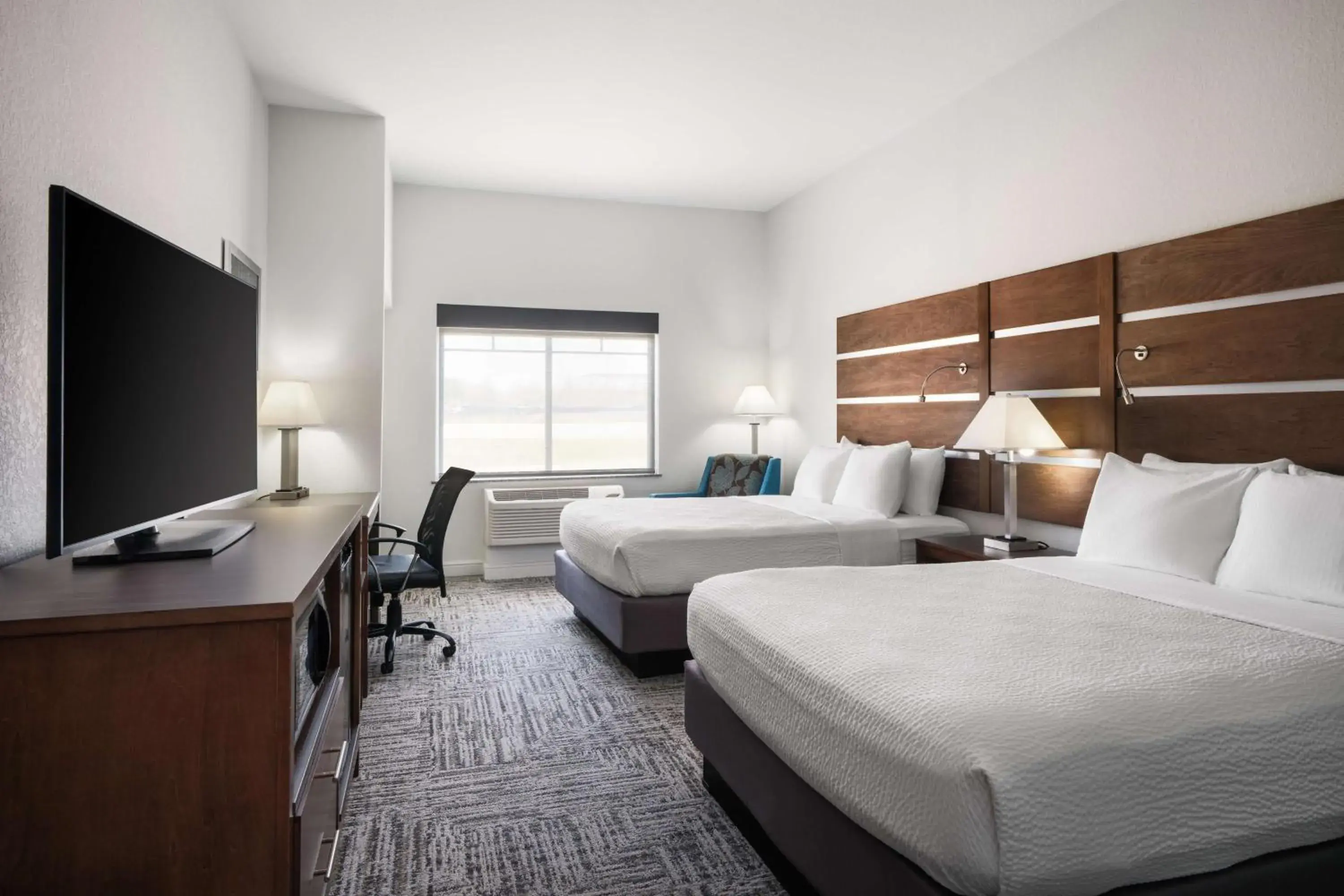 Bedroom, Bed in Best Western Plus College Station Inn & Suites Bedroom, Bed in Best Western Plus College Station Inn & Suites