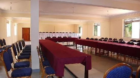 Central inn Hotel