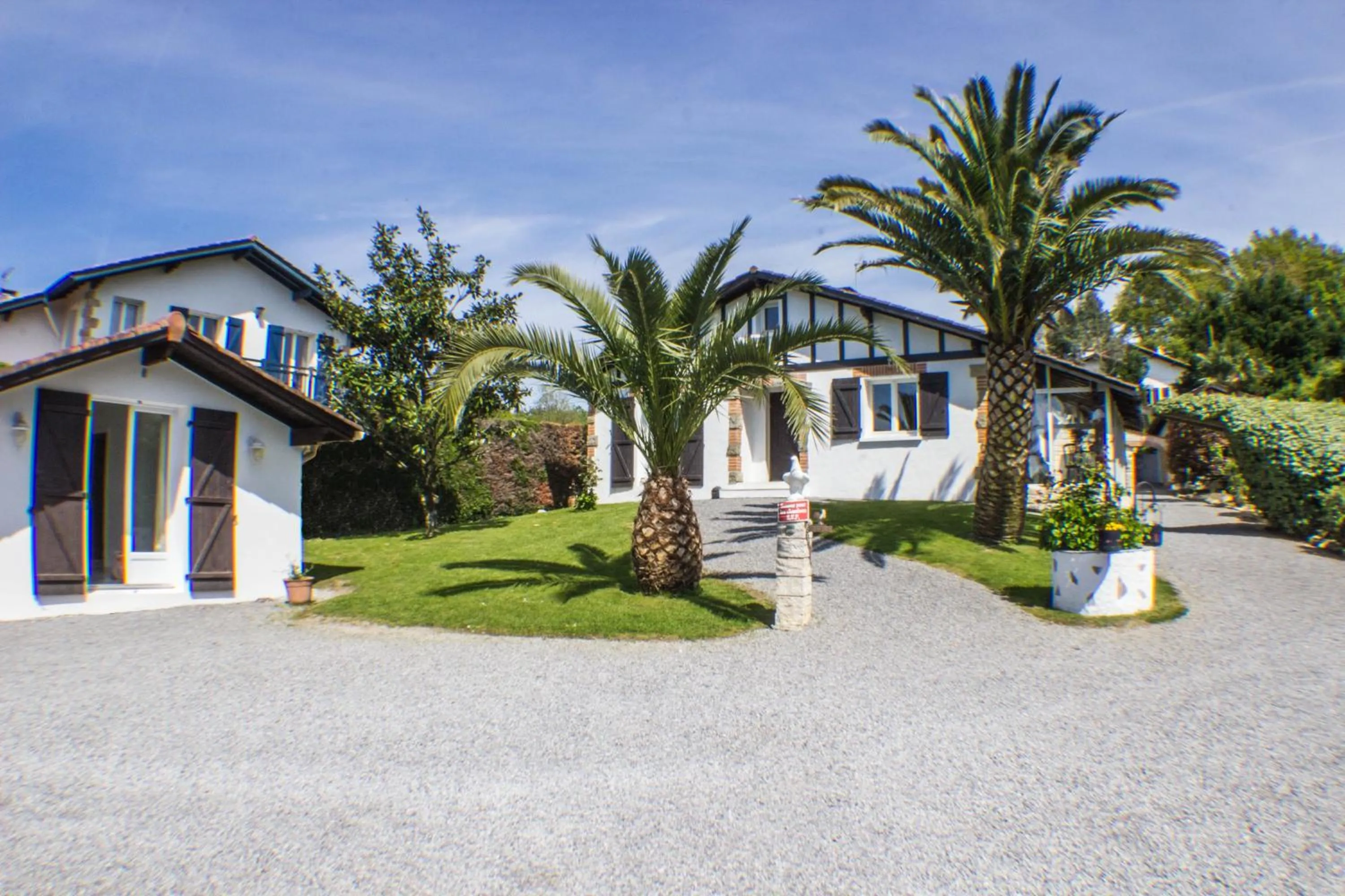 Villa Yoda