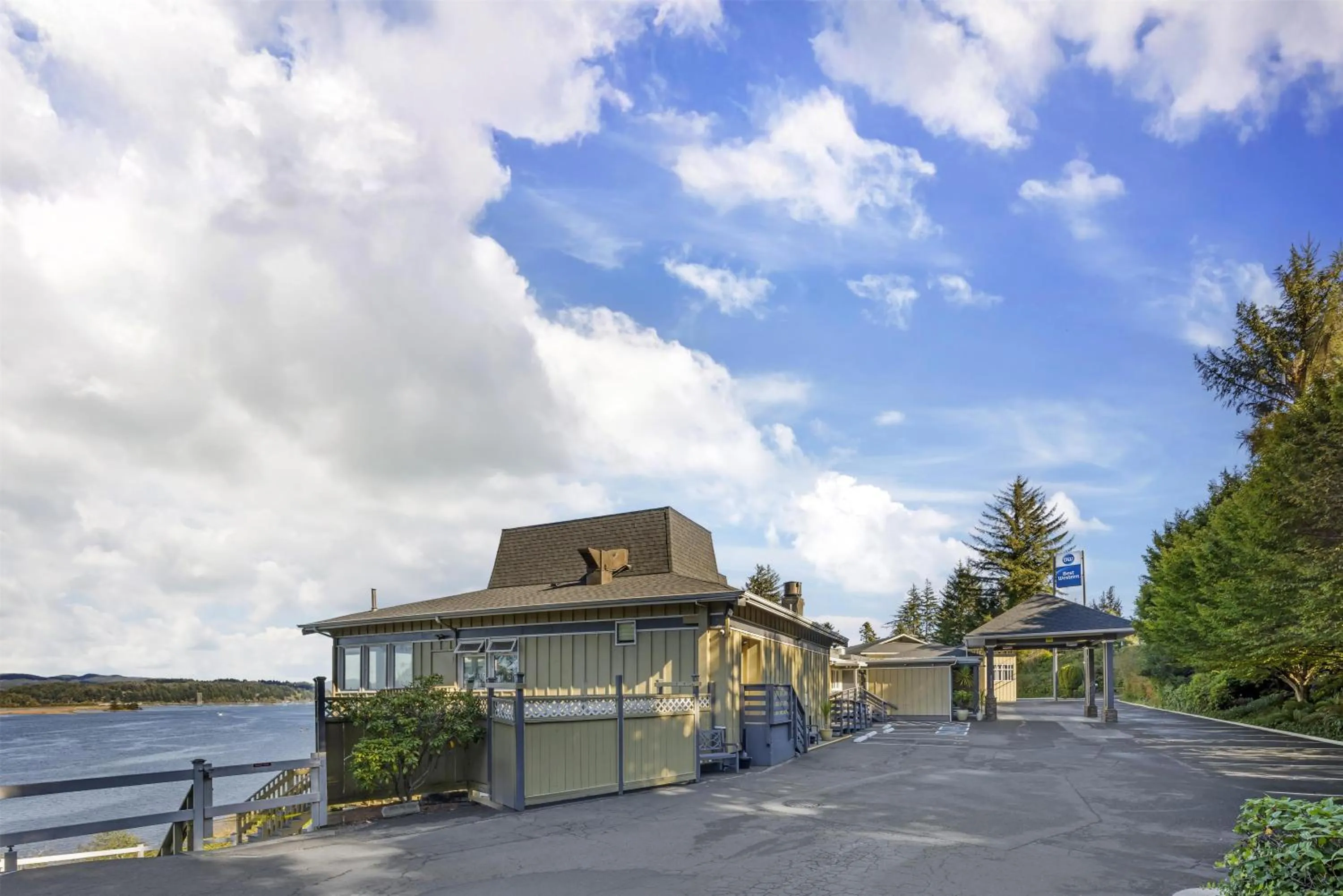Property building in Best Western Pier Point Inn