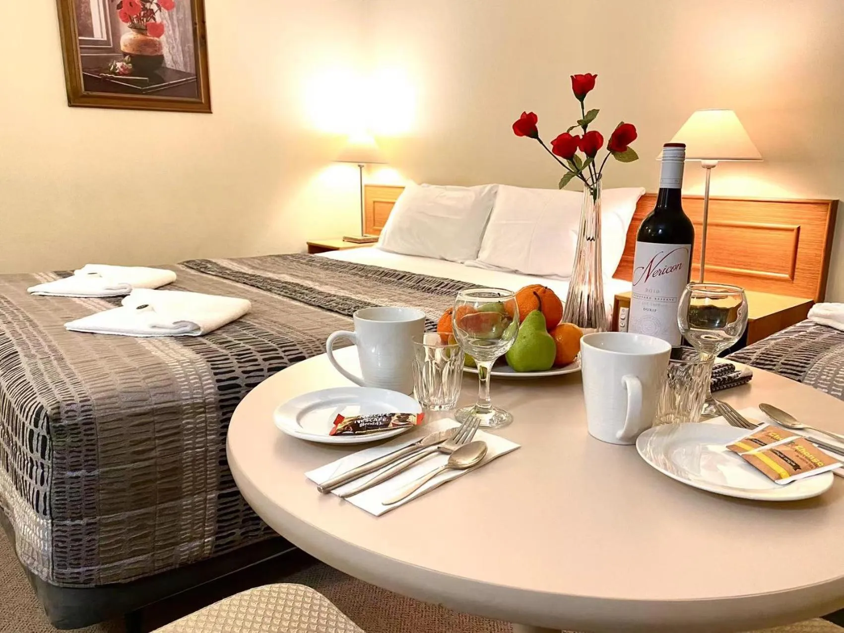 Bedroom, Bed in Gateway Motor Inn